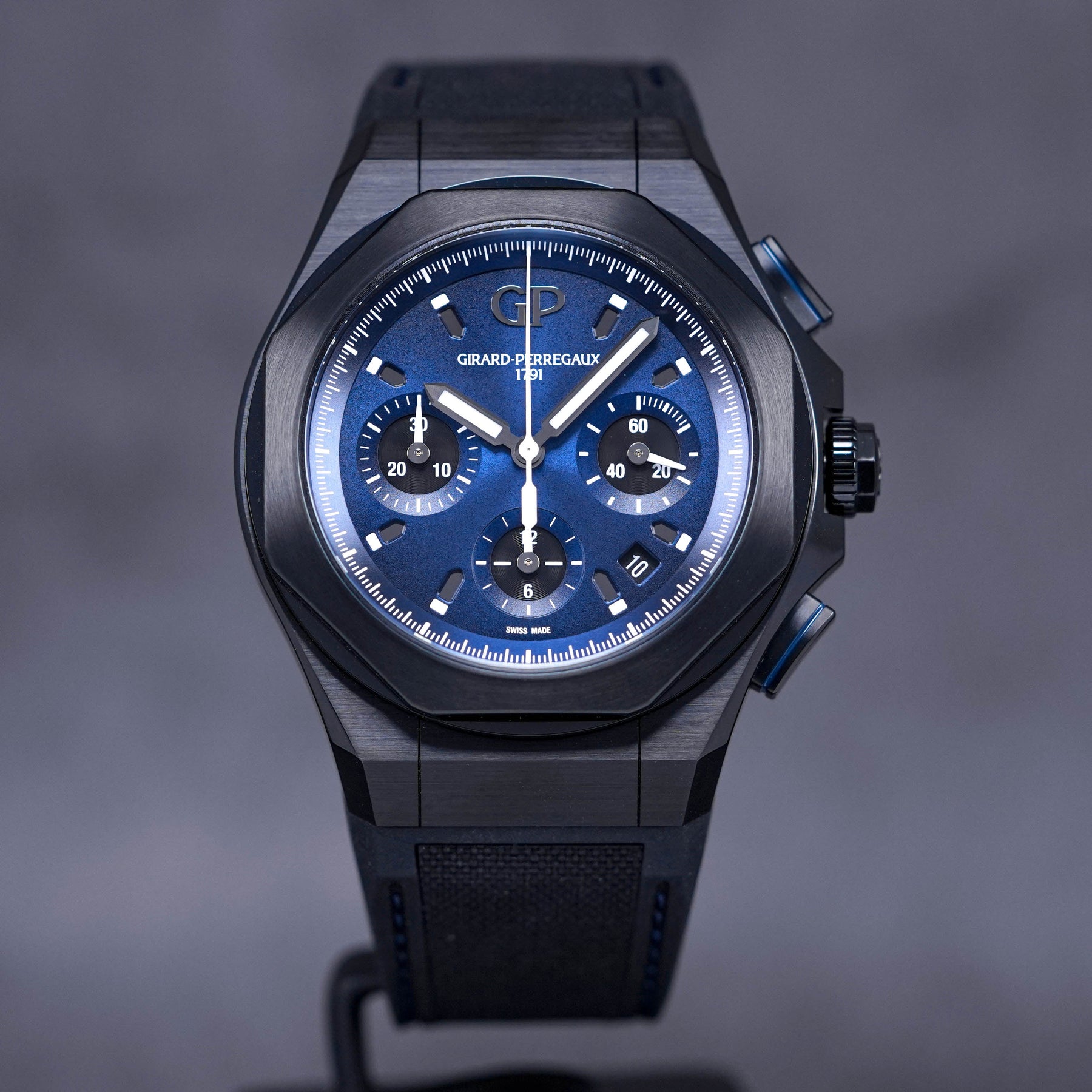 Girard Perregaux Black Titan