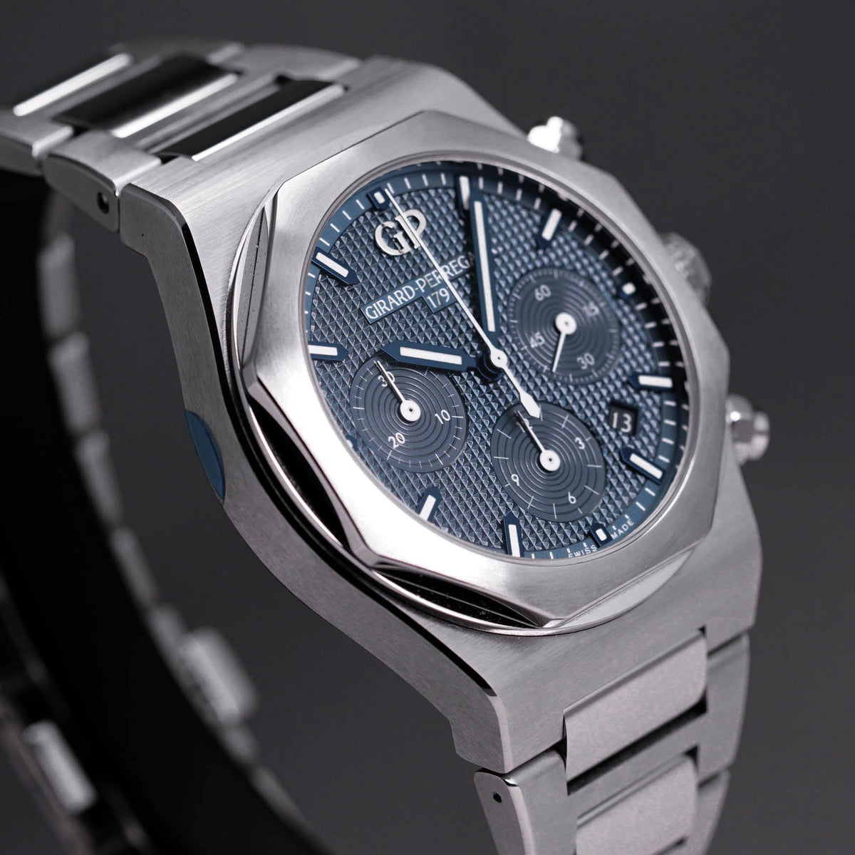 LAUREATO CHRONOGRAPH BLUE DIAL (2021)