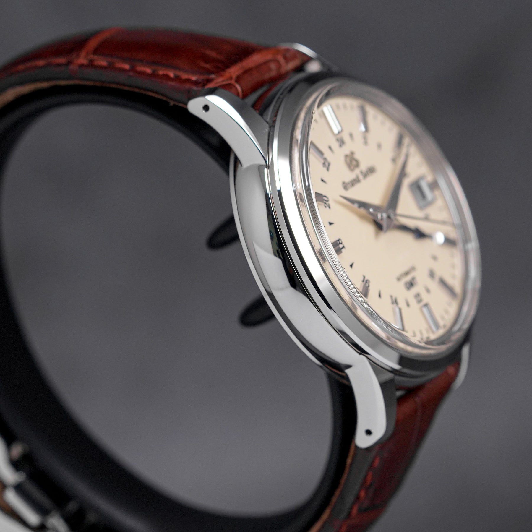 ELEGANCE COLLECTION GMT CREAM DIAL (2022)