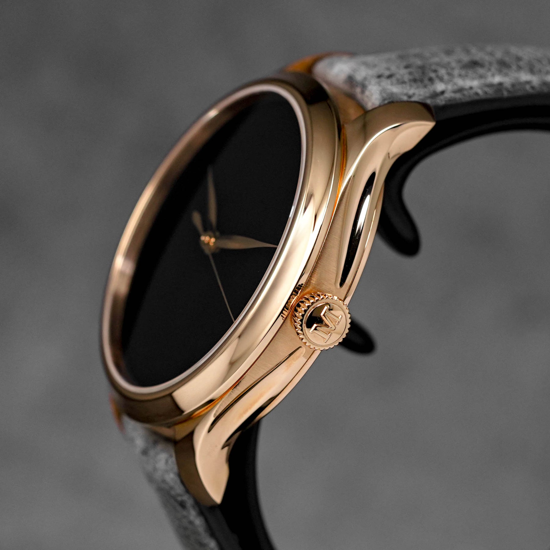 Harga H Moser Endevour Vantablack