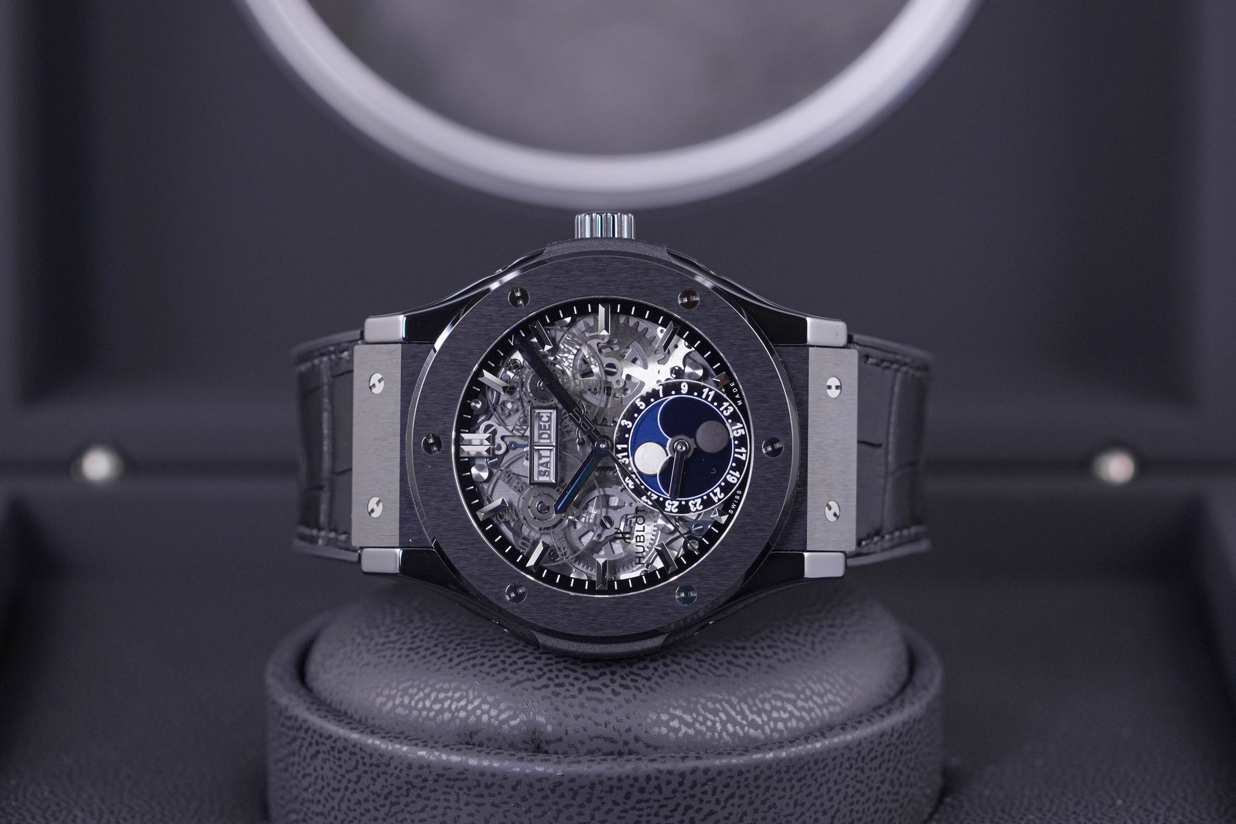 CLASSIC FUSION 45MM AEROFUSION MOONPHASE BLACK MAGIC (2021)