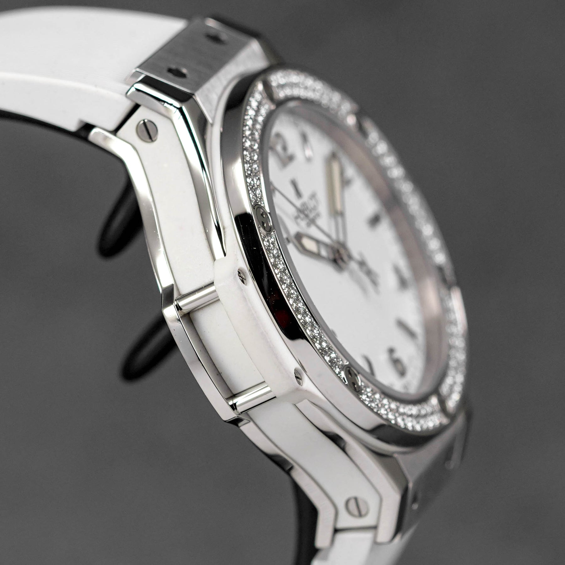 Harga Hublot Big Bang White Diamonds