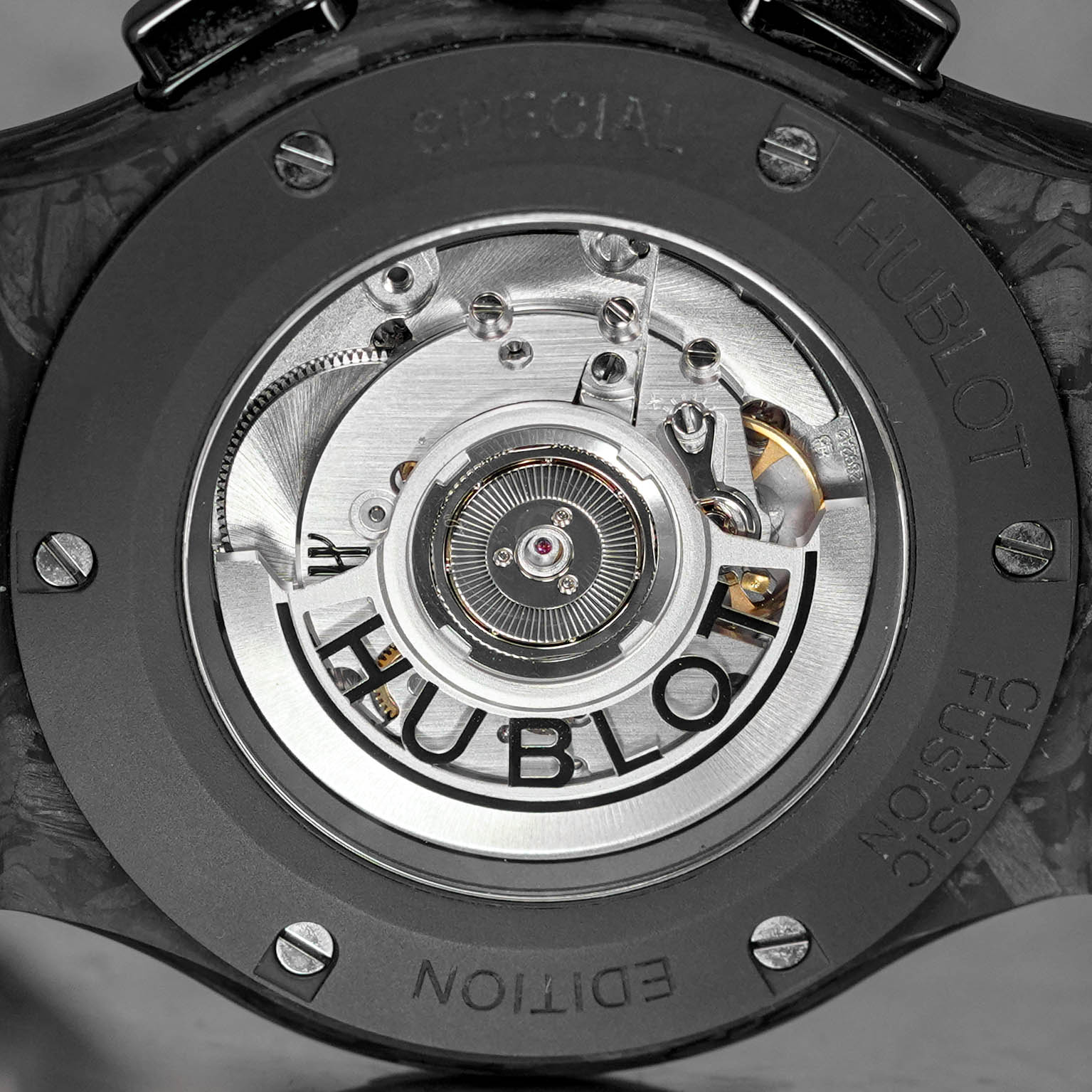 CLASSIC FUSION 45MM AEROFUSION FROSTED CARBON (2022)