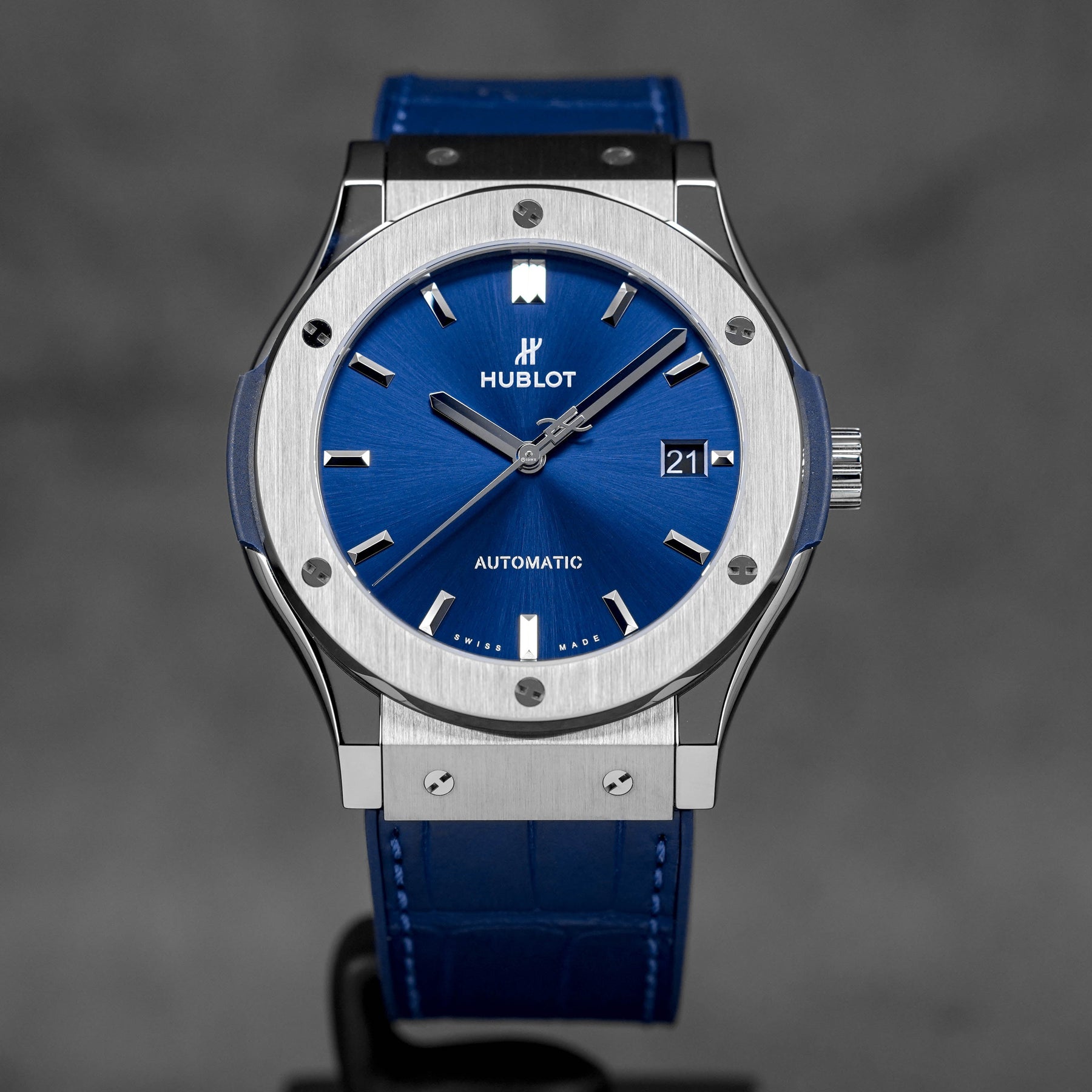 CLASSIC FUSION 45MM TITANIUM BLUE (2025)