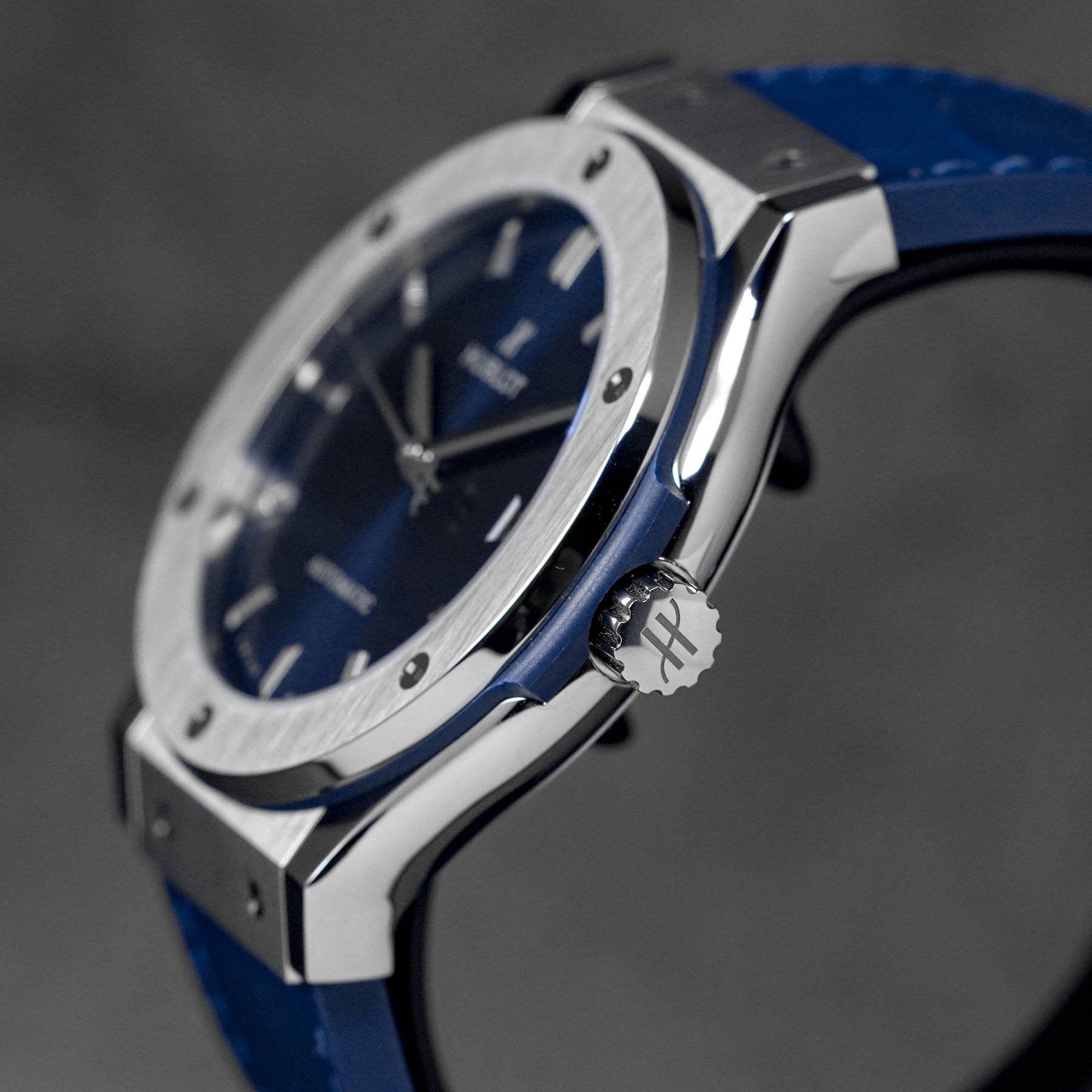 CLASSIC FUSION 45MM TITANIUM BLUE (2025)