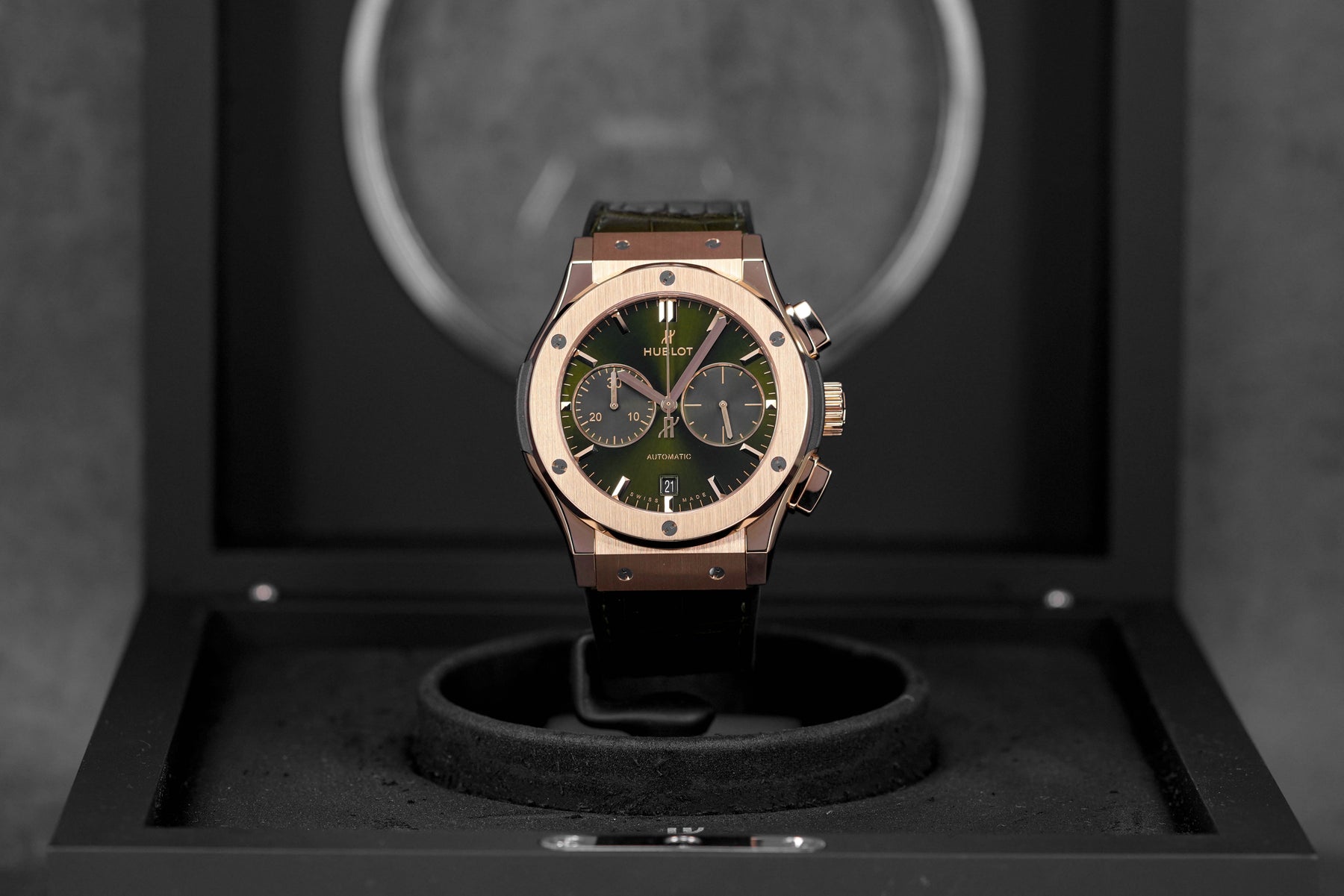 Harga Hublot Classic Fusion Chronograph King Gold Green