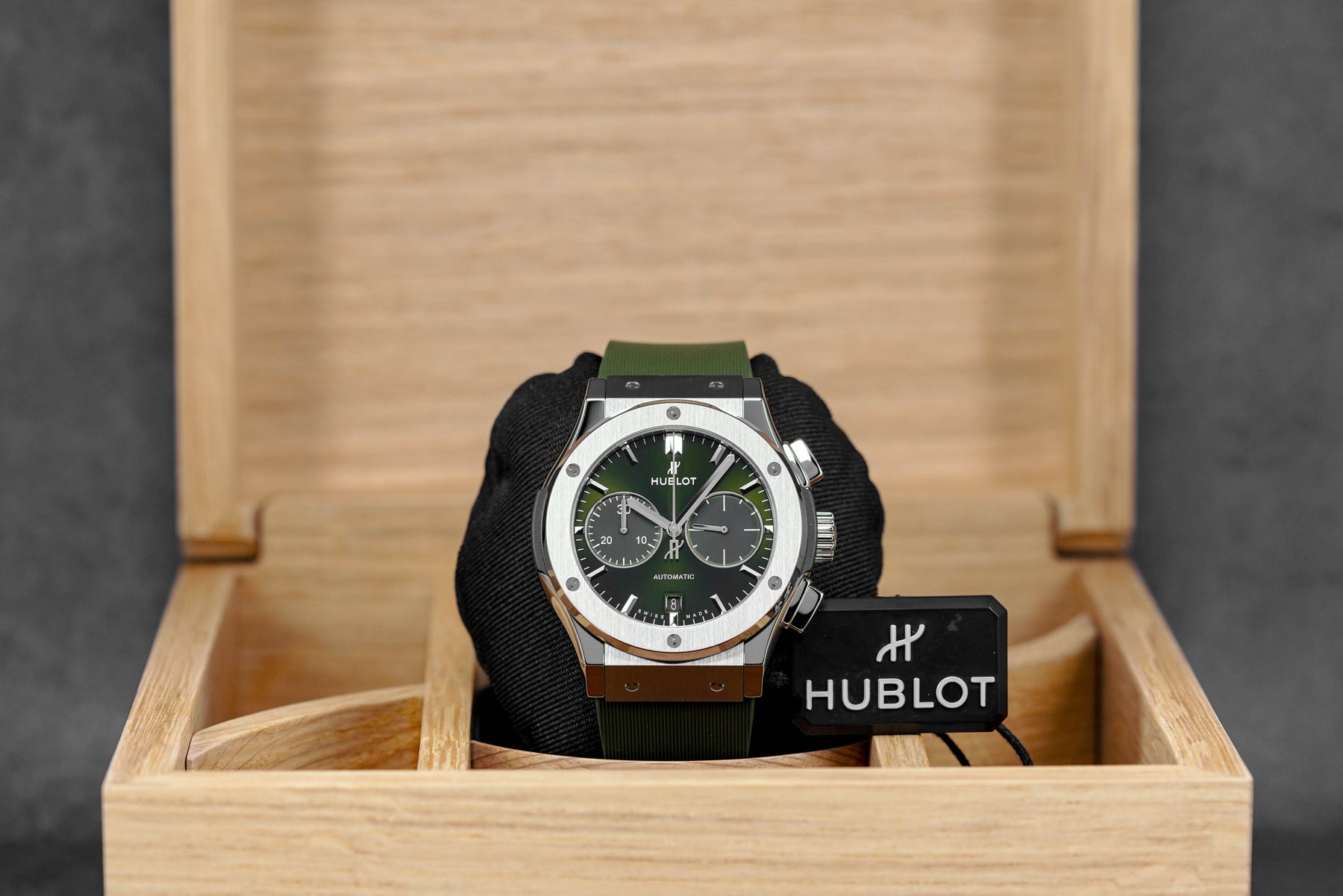 CLASSIC FUSION CHRONOGRAPH 45MM TITANIUM GREEN (2025)