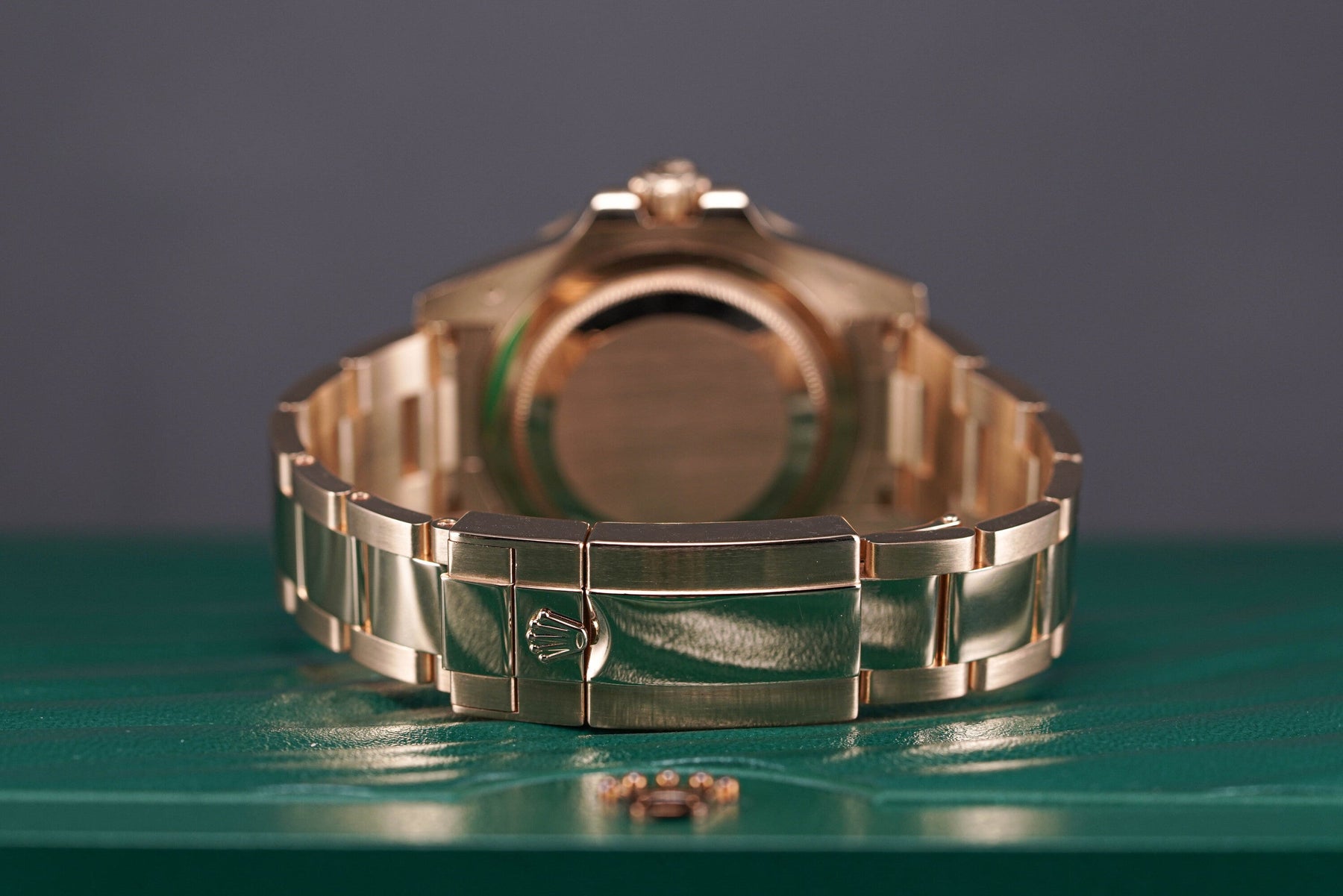 GMT MASTER-II YELLOWGOLD BLACK DIAL (2016)