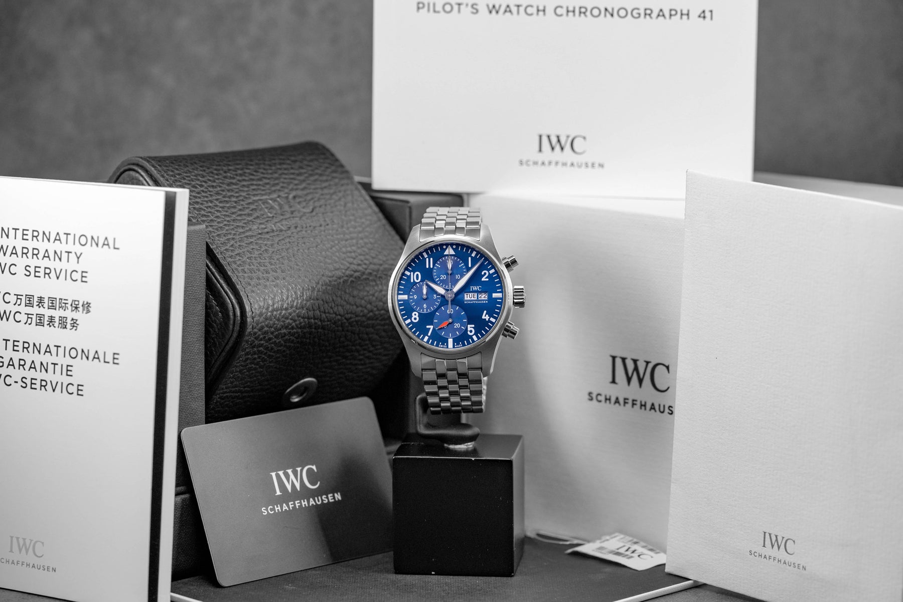 Harga IWC Pilot Chronograph Day Date Blue
