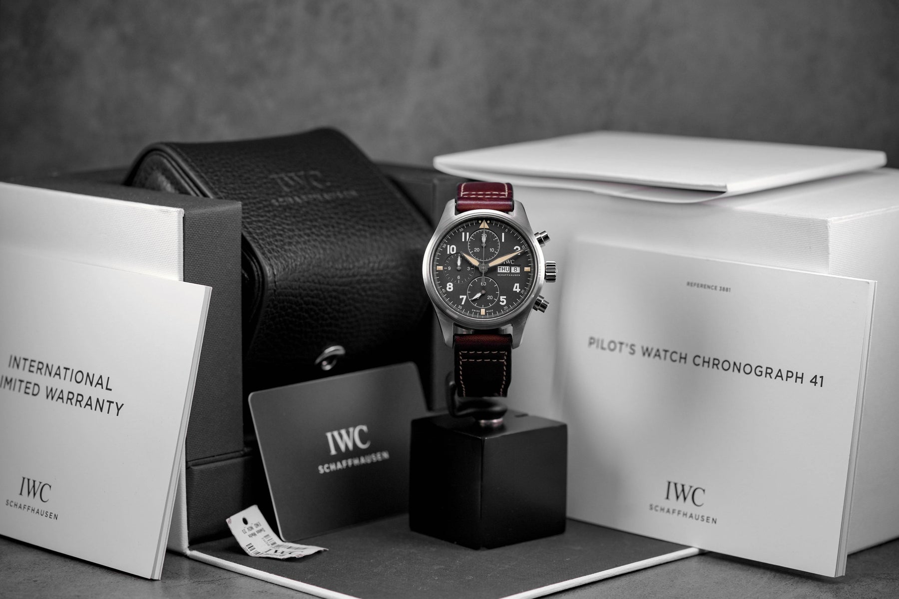 PILOT SPITFIRE CHRONOGRAPH DAY DATE BLACK DIAL (2023)