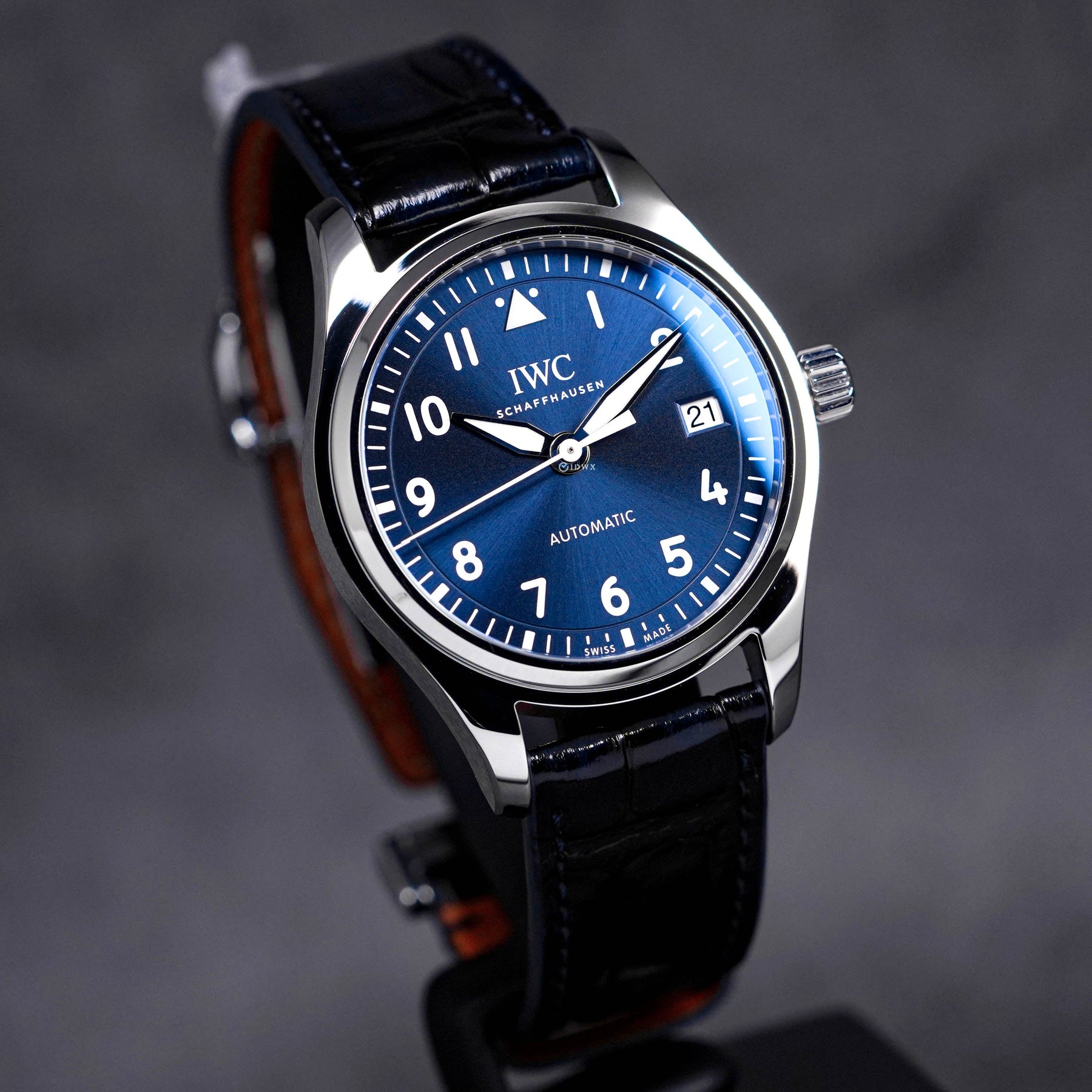 PILOT'S AUTOMATIC 36 BLUE DIAL (2023)