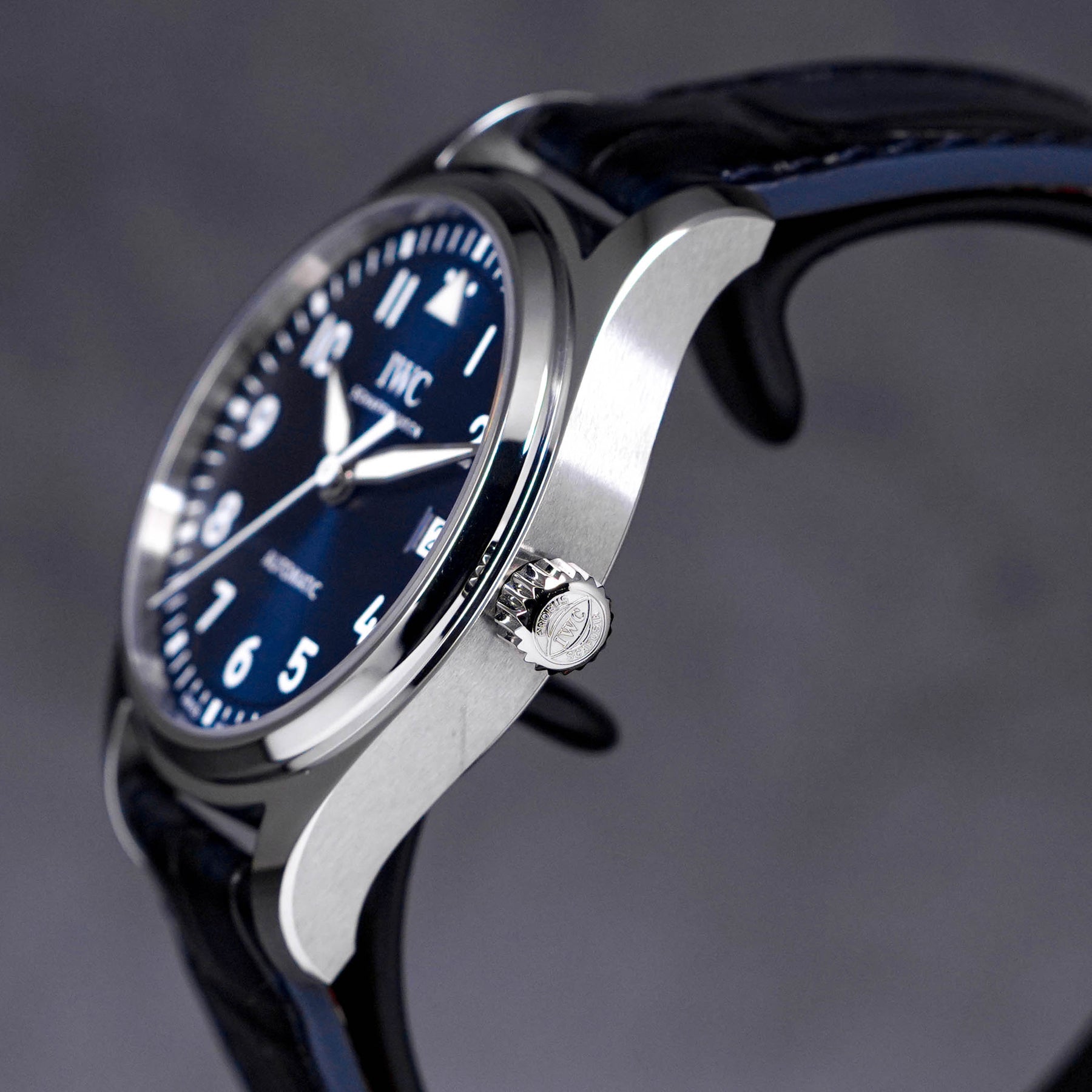 PILOT'S AUTOMATIC 36 BLUE DIAL (2023)