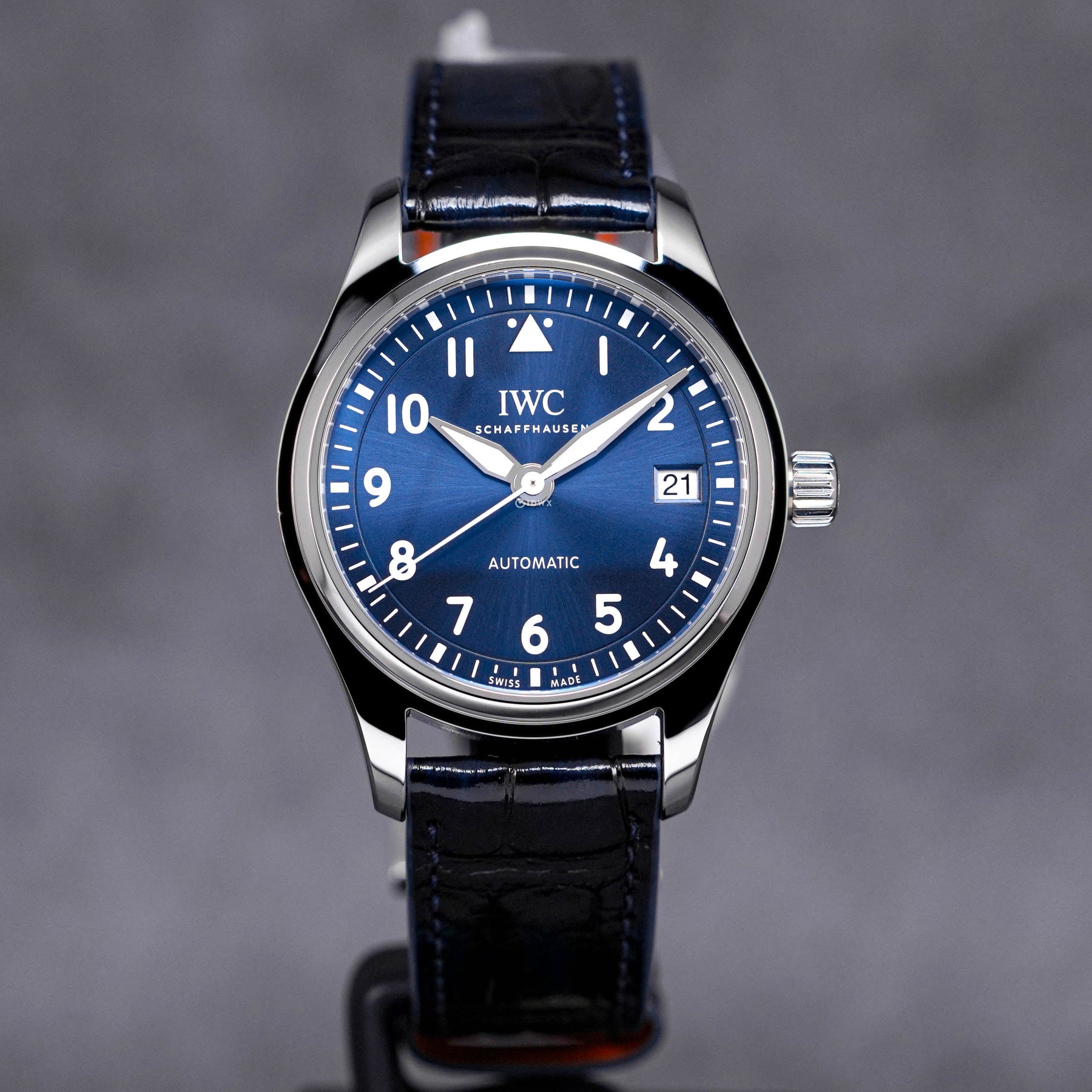 PILOT'S AUTOMATIC 36 BLUE DIAL (2023)