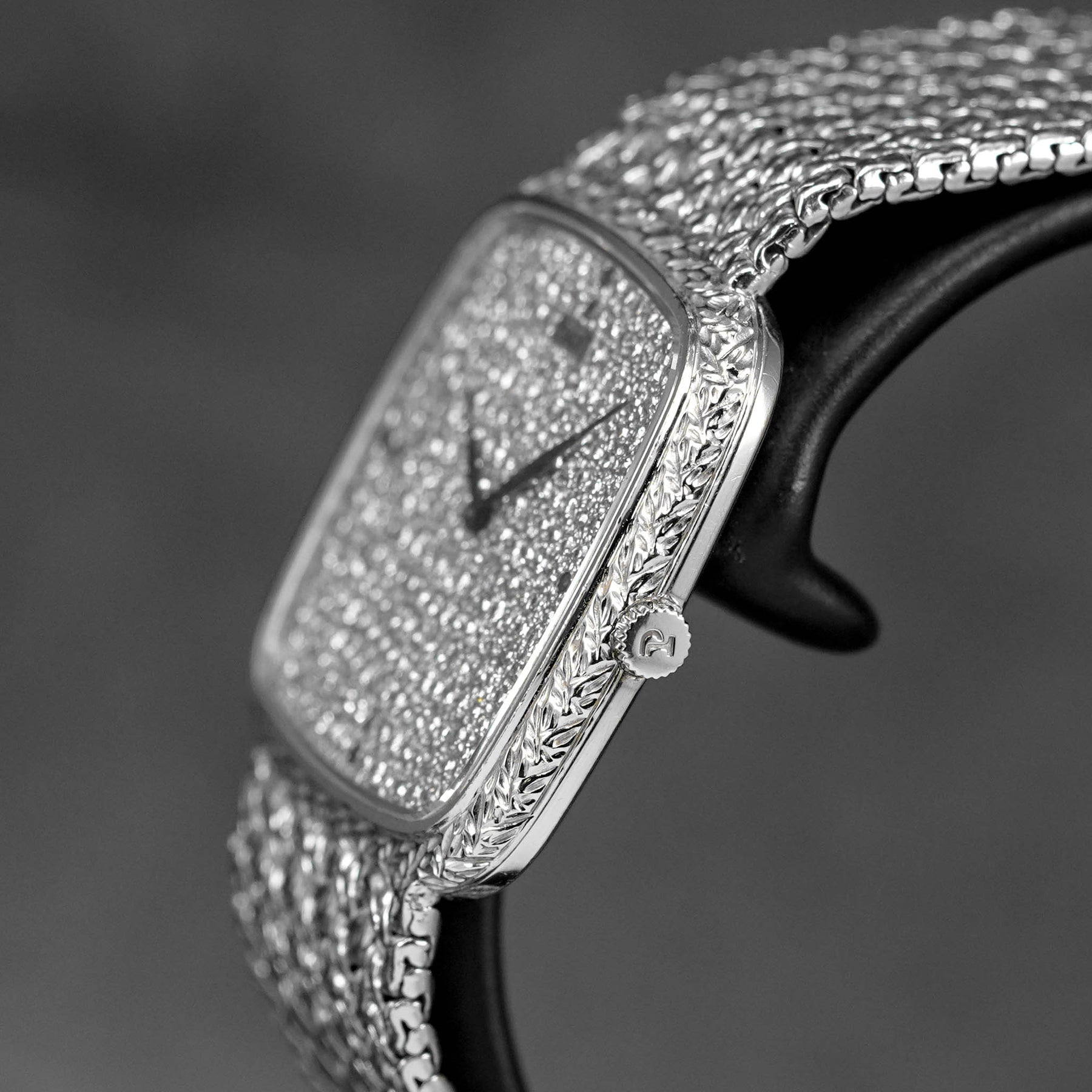 VINTAGE WHITEGOLD FULL PAVE DIAMOND & SAPPHIRE DIAL (WATCH ONLY)