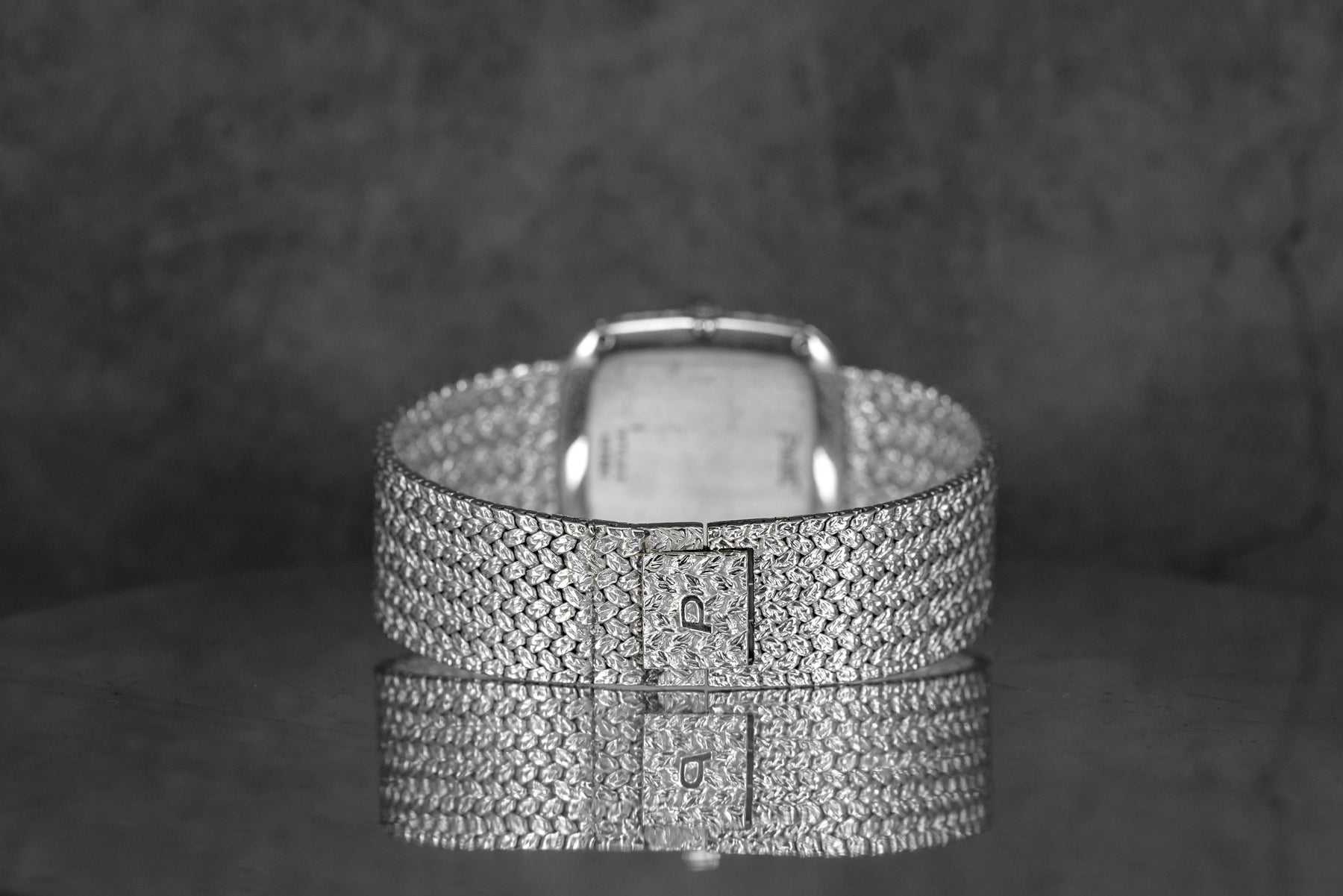 VINTAGE WHITEGOLD FULL PAVE DIAMOND & SAPPHIRE DIAL (WATCH ONLY)