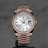 DAYDATE 40MM ROSEGOLD MOP DIAMOND BAGUETTE DIAL (2025)
