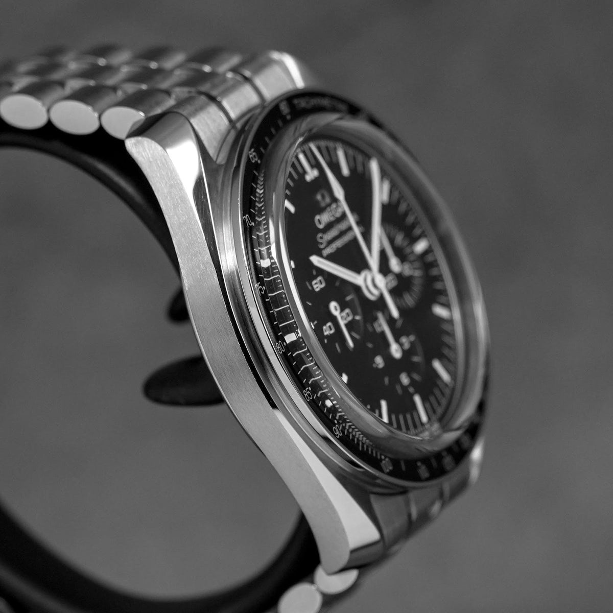OMEGA SPEEDMASTER MOONWATCH SAPPHIRE (2022)