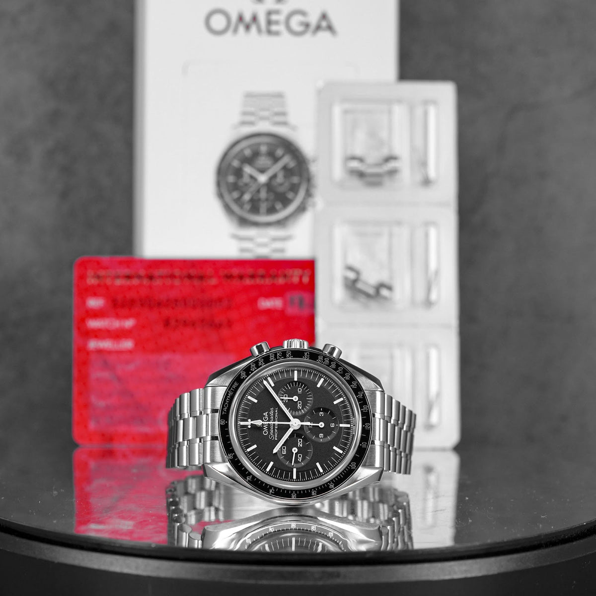 OMEGA SPEEDMASTER MOONWATCH SAPPHIRE (2022)