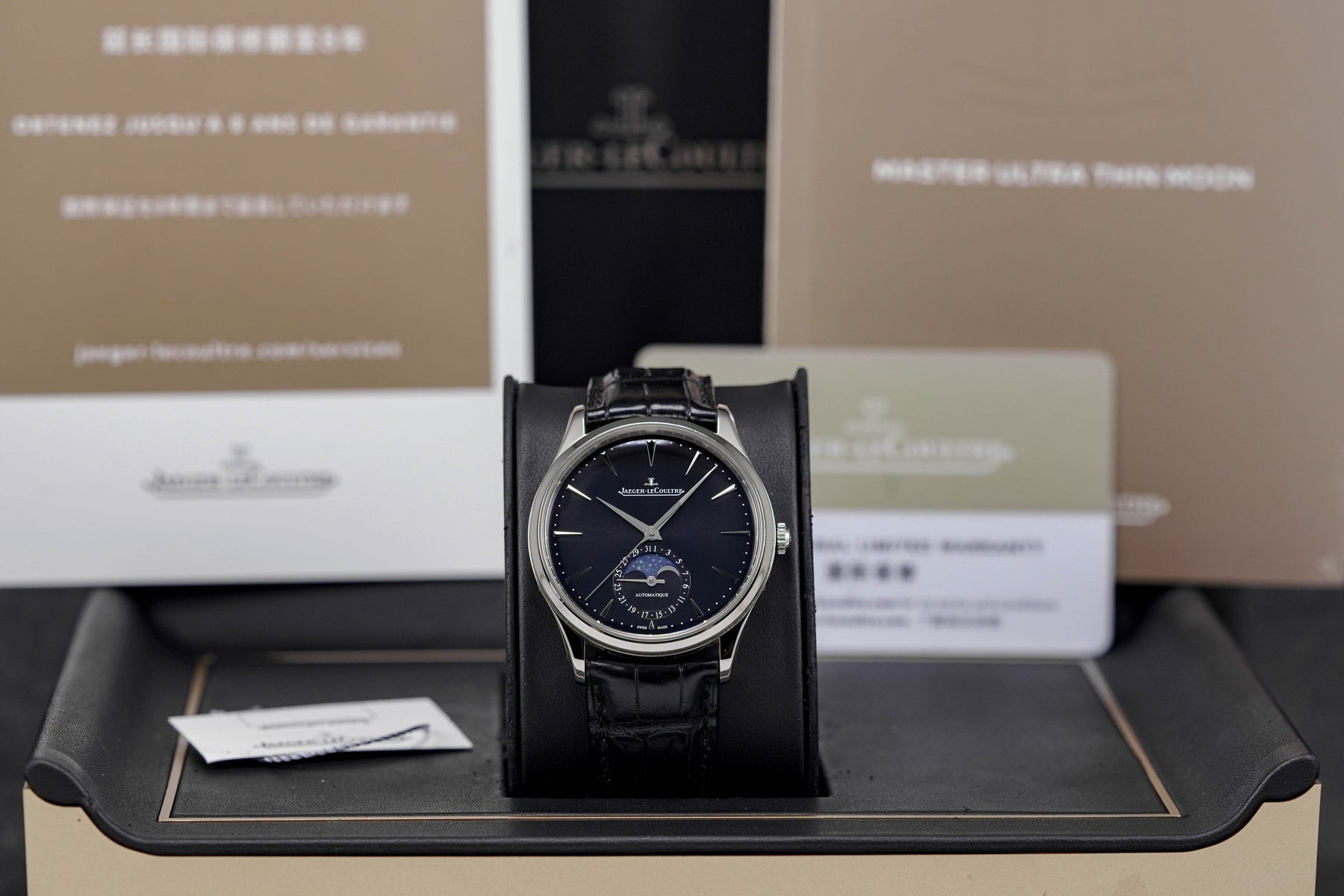 MASTER ULTRA THIN MOONPHASE BLACK DIAL (2023)