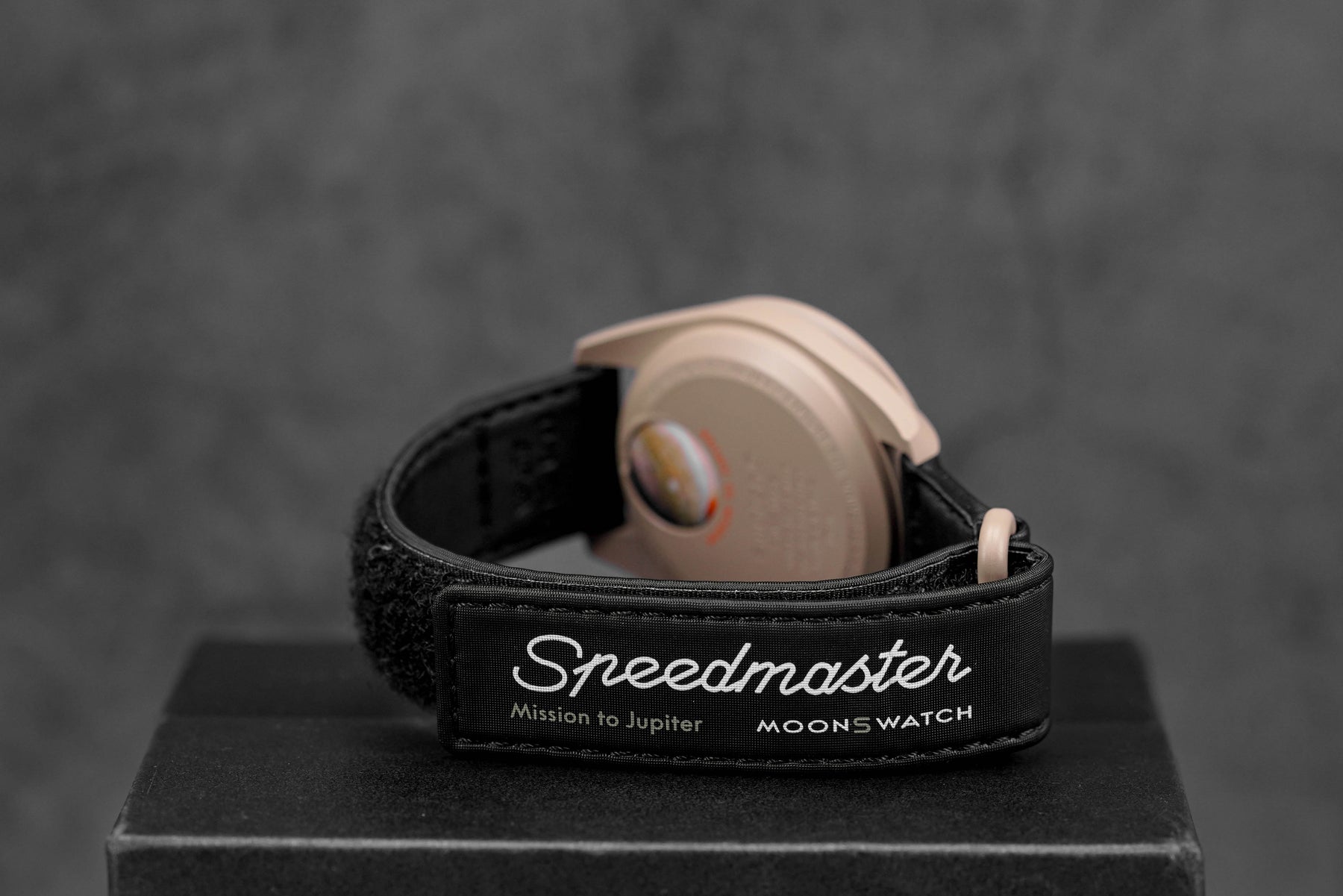 Harga Moonswatch Jupiter
