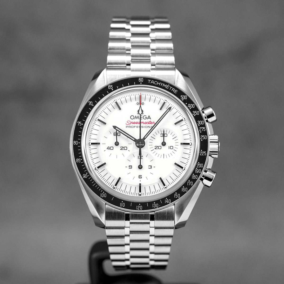 Harga Omega Moonwatch Sapphire White