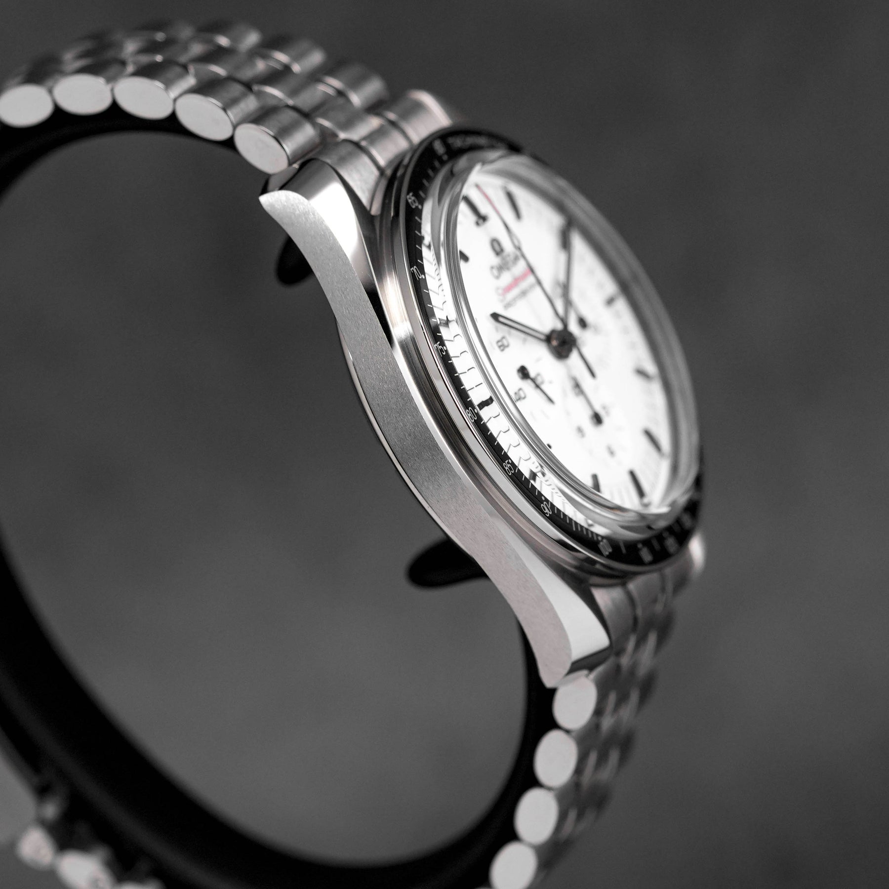 Harga Omega Moonwatch Sapphire White