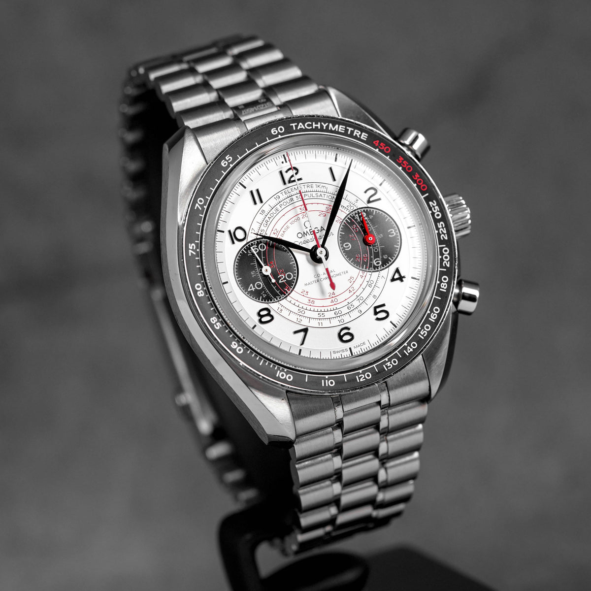 Harga Omega Speedmaster Chronoscope White