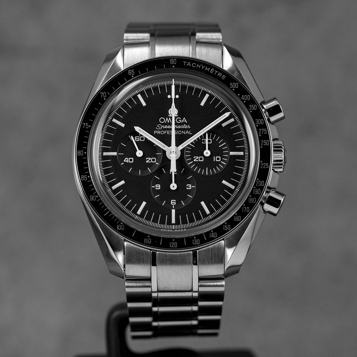 Harga Omega Speedmaster Moonwatch Hesalite