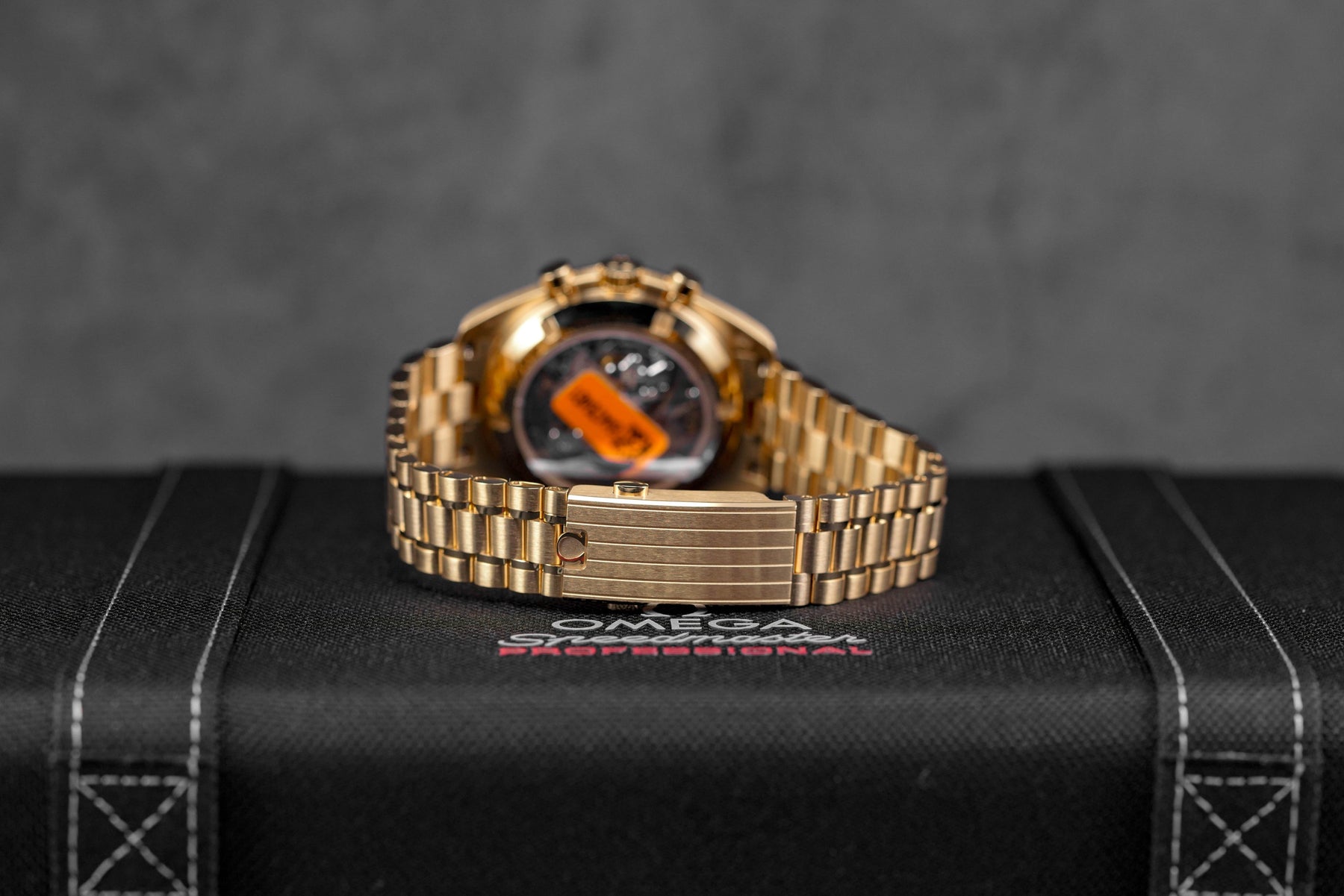 Harga Omega Speedmaster Moonwatch Monnshine Gold