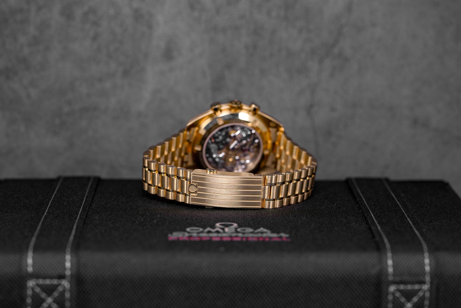 SPEEDMASTER MOONWATCH MOONSHINE GOLD GREEN DIAL (2023)