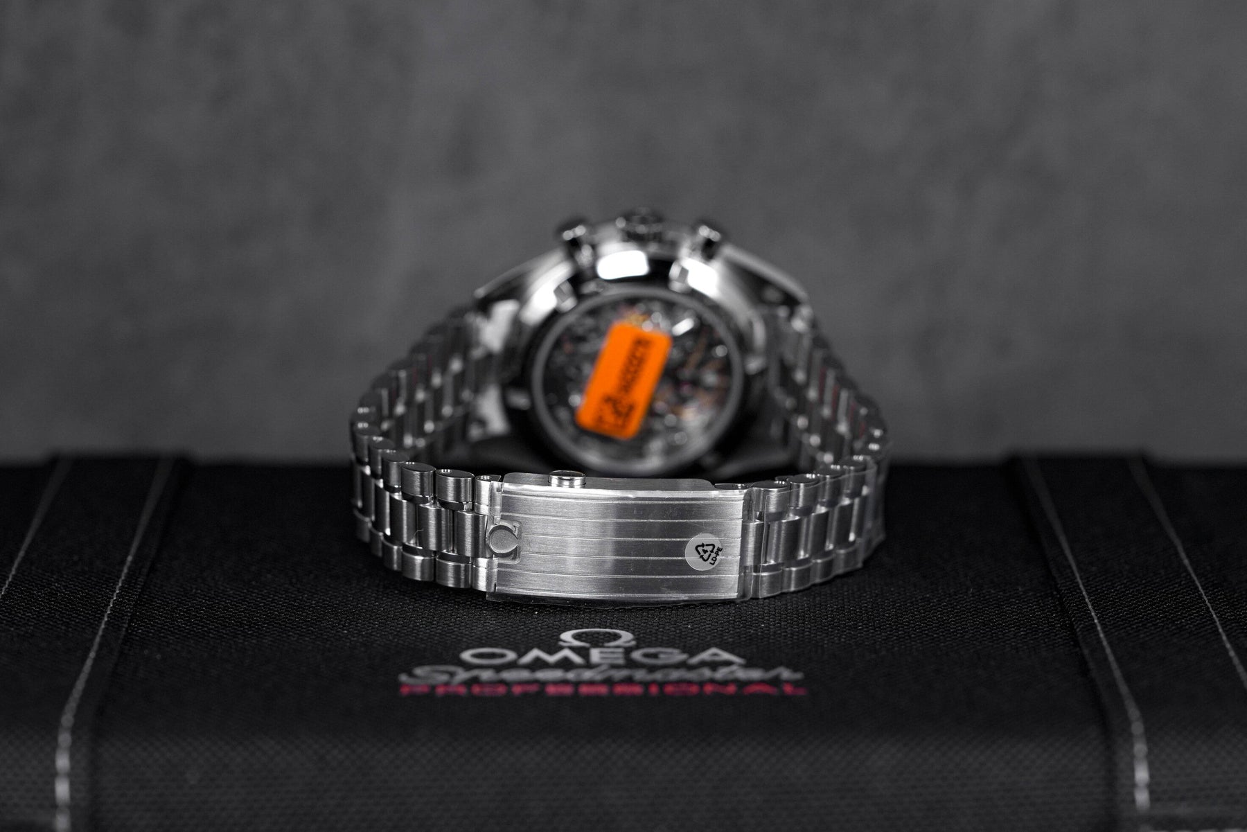 SPEEDMASTER MOONWATCH SAPPHIRE (2025)