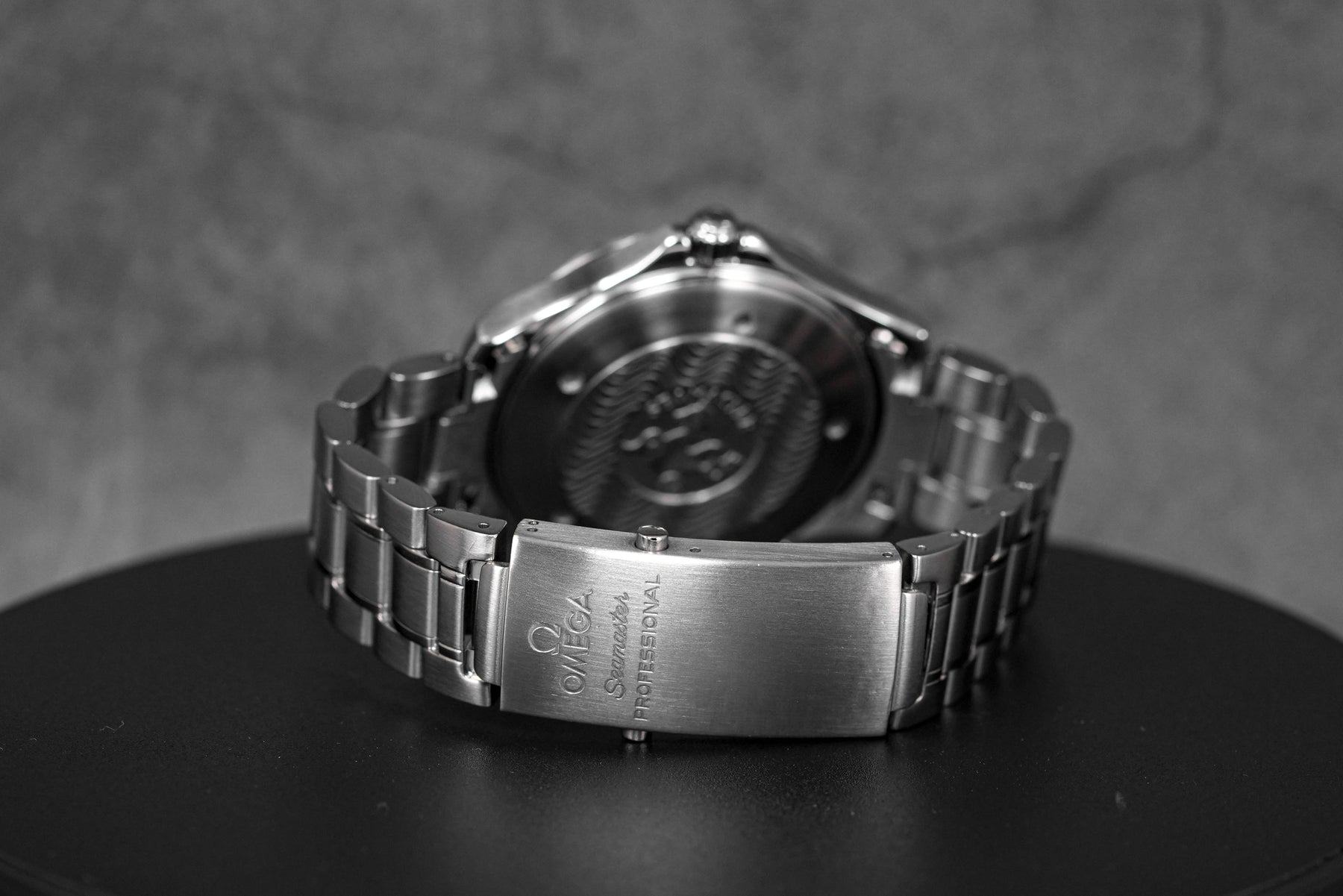 SEAMASTER DIVER 300M 'SWORD HANDS' (WATCH ONLY)