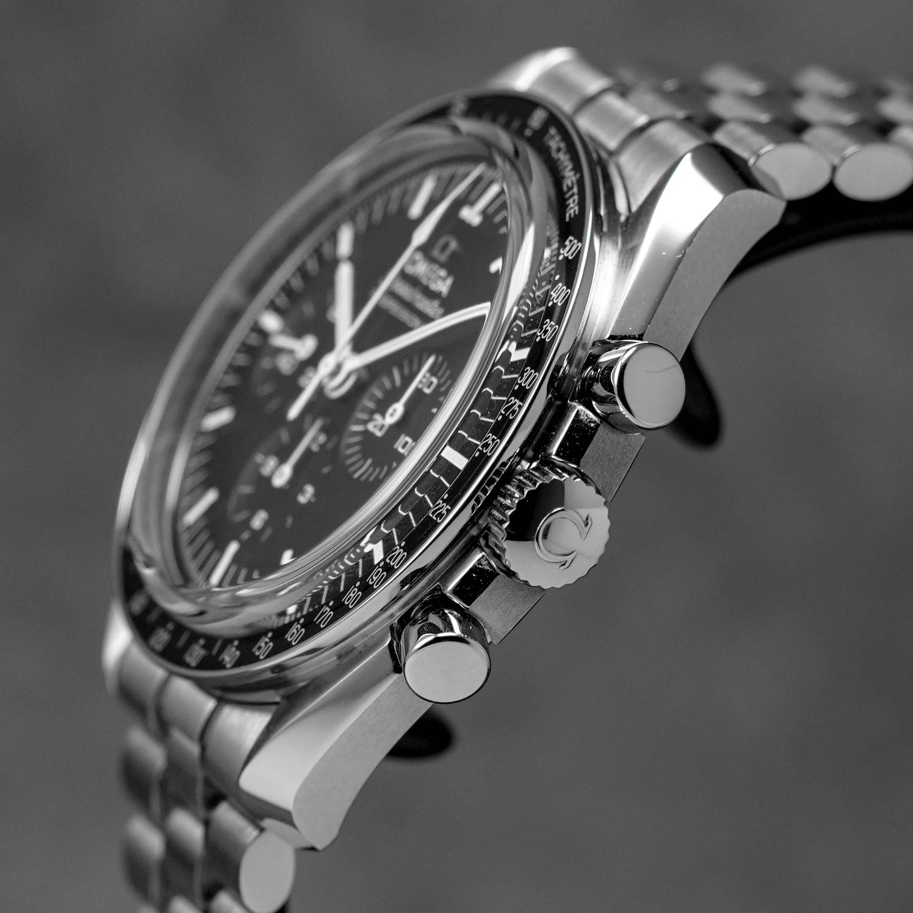 Harga Omega Speedmaster Moonwatch Sapphire
