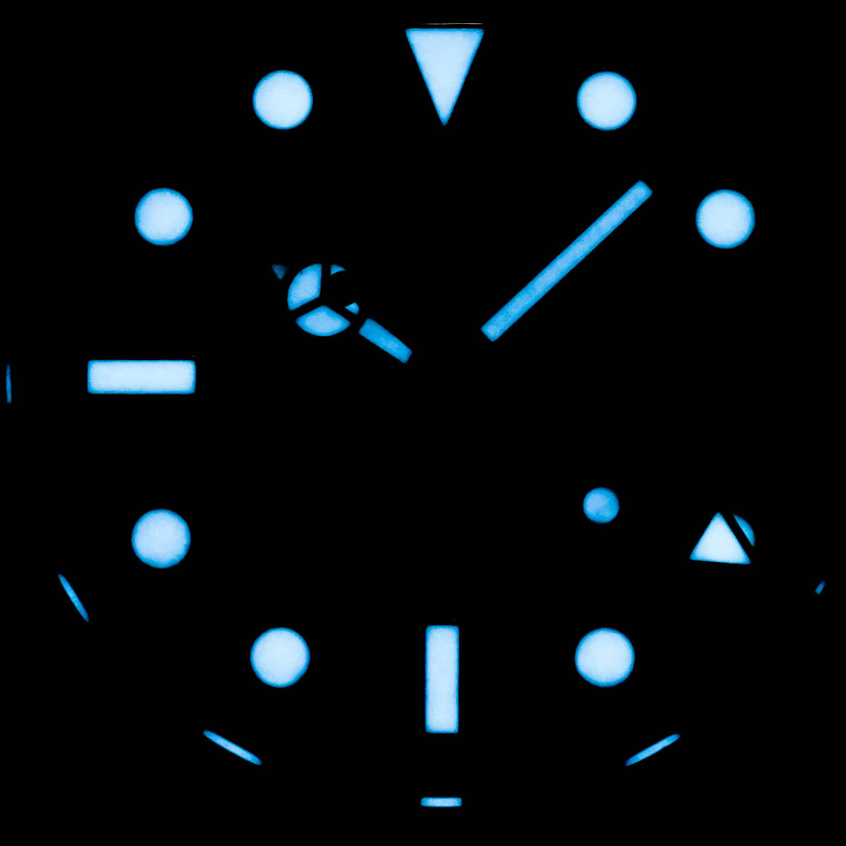 GMT MASTER-II PEPSI WHITEGOLD BLACK DIAL (2016)