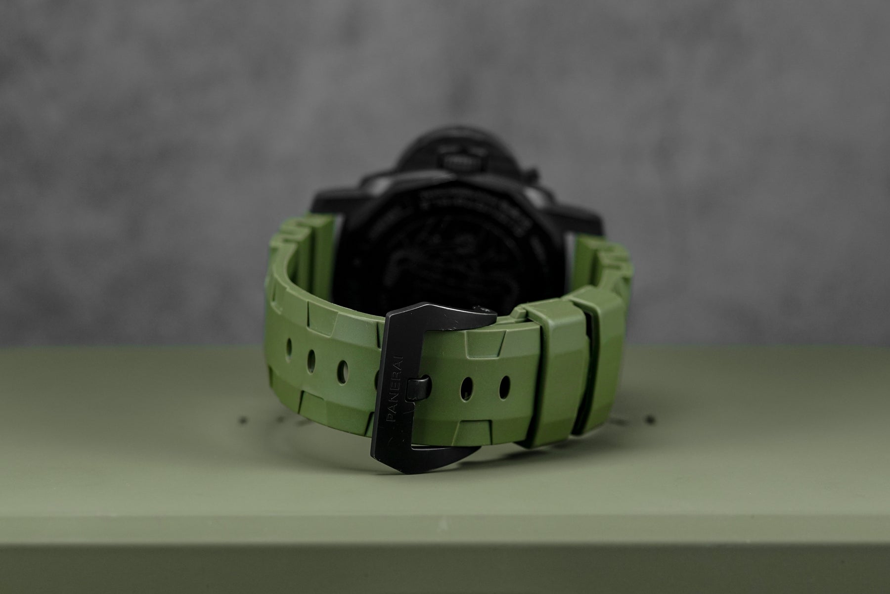 Harga Panerai Luminor PAM 979
