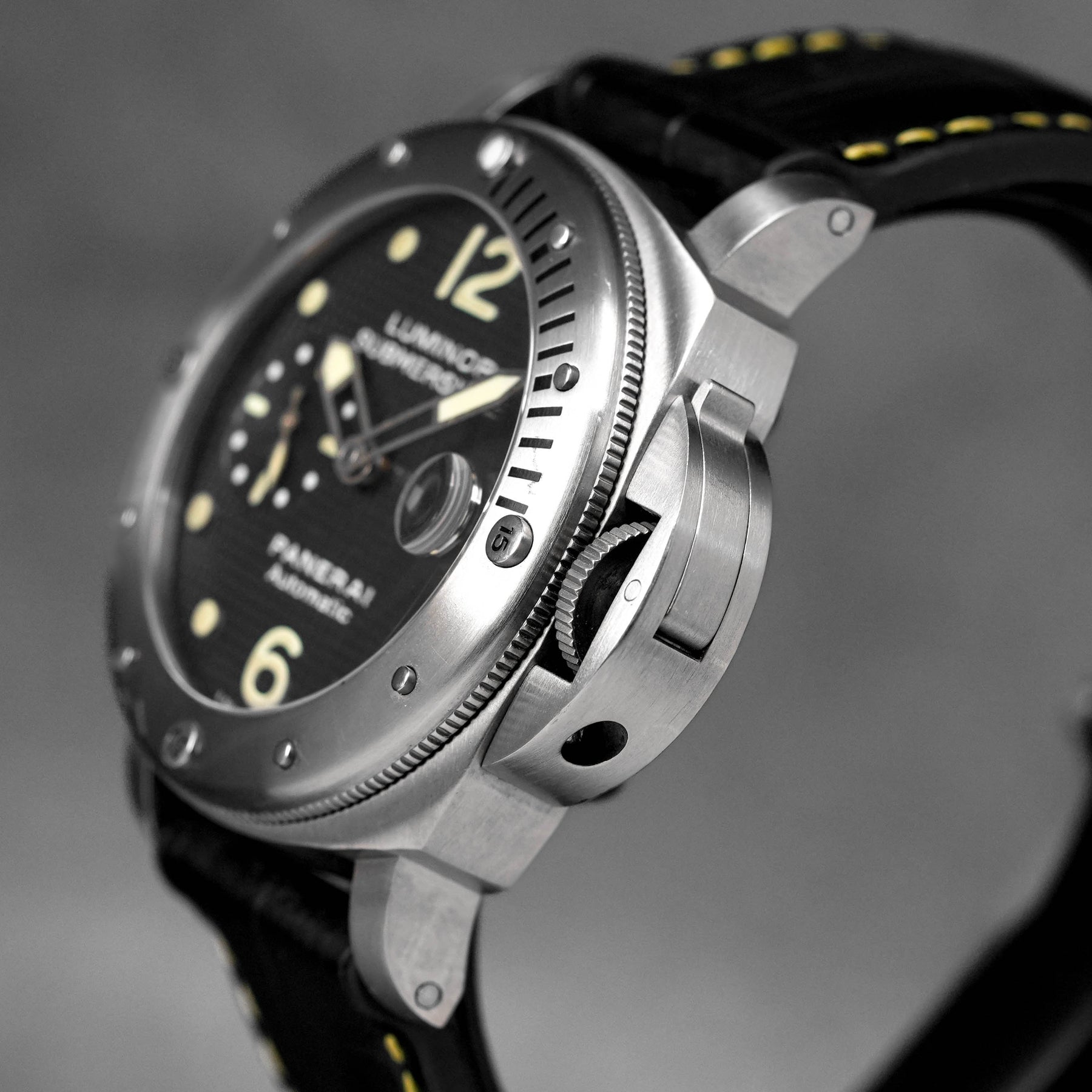 Harga Panerai Luminor Submersible PAM 025