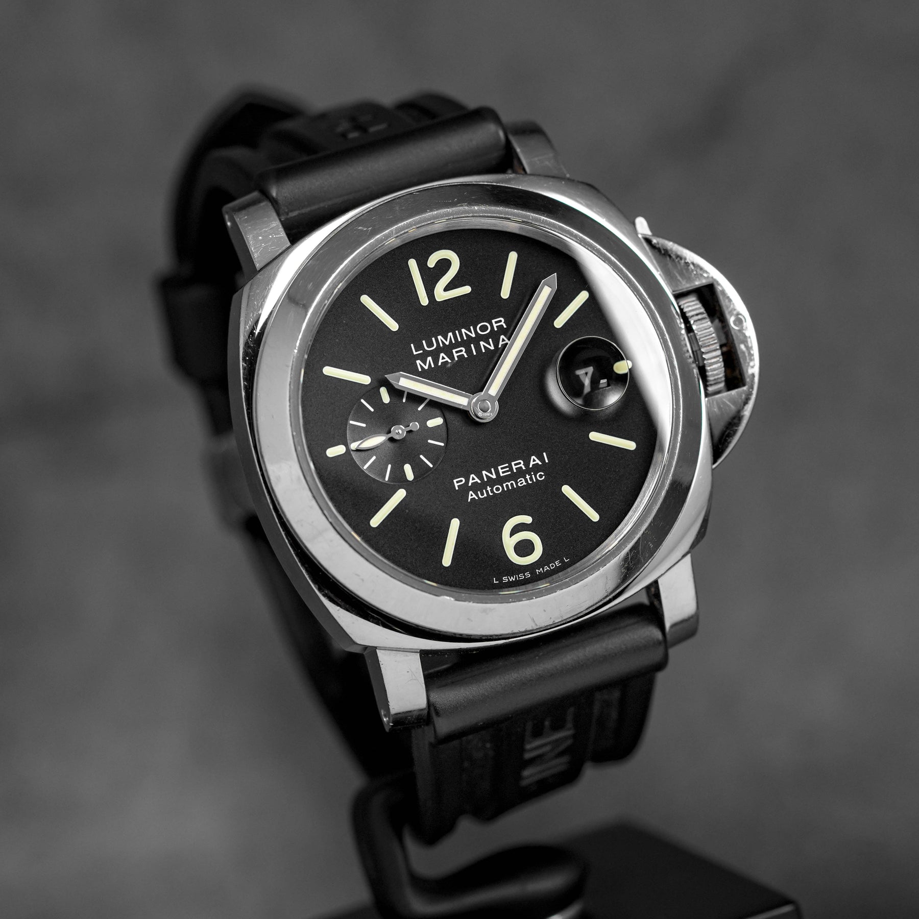 Harga Panerai PAM 104