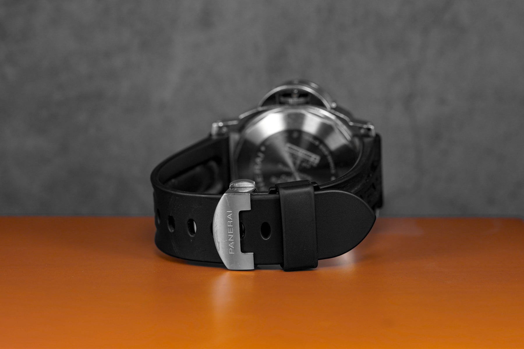 Harga Panerai PAM 104