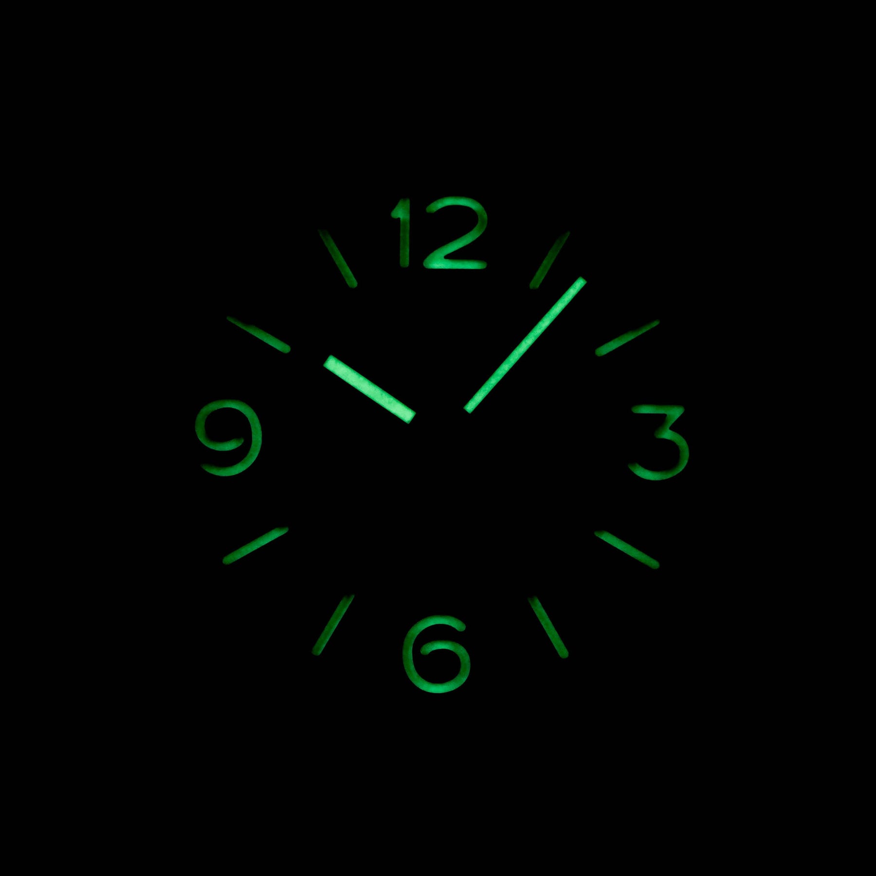 LUMINOR 1950 3 DAYS 47MM BLACK DIAL PAM 372 (UNDATED)
