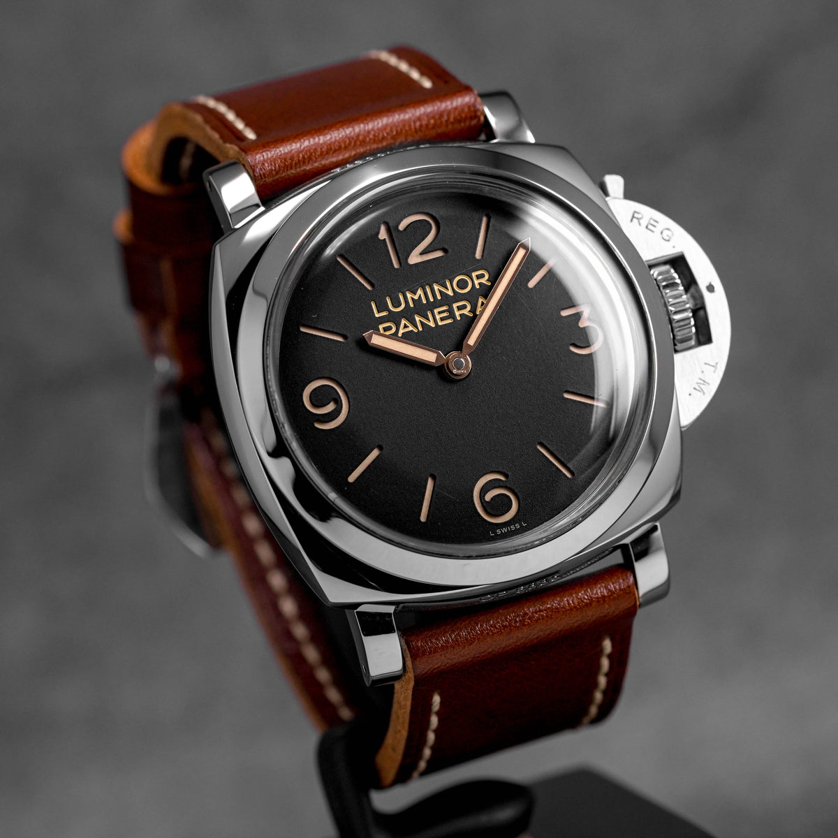 Harga Panerai PAM 372