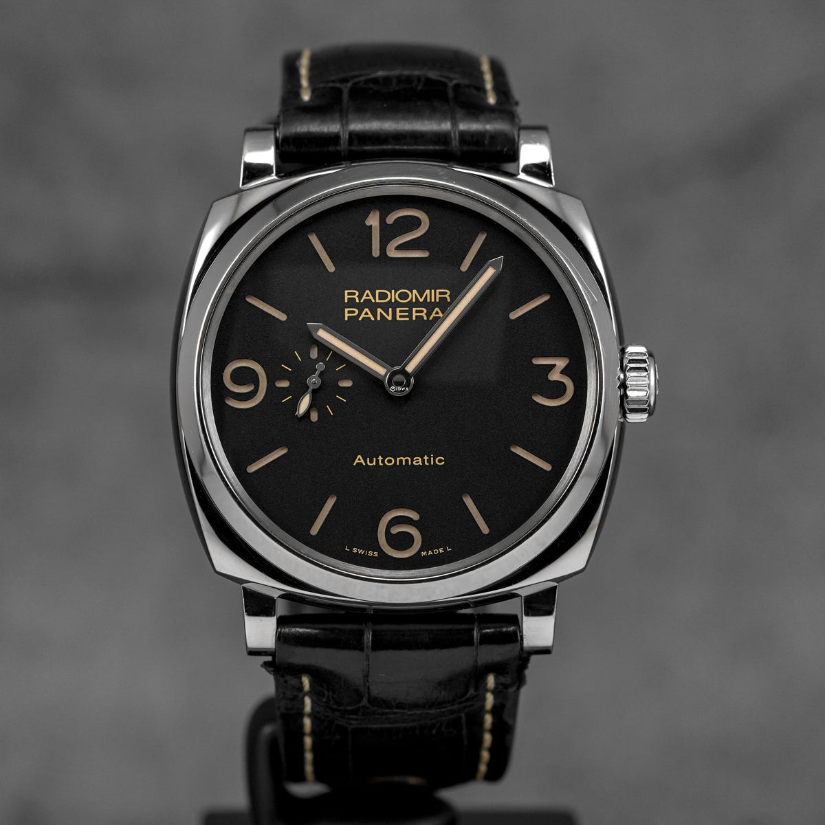 Harga Panerai Radiomir PAM 572