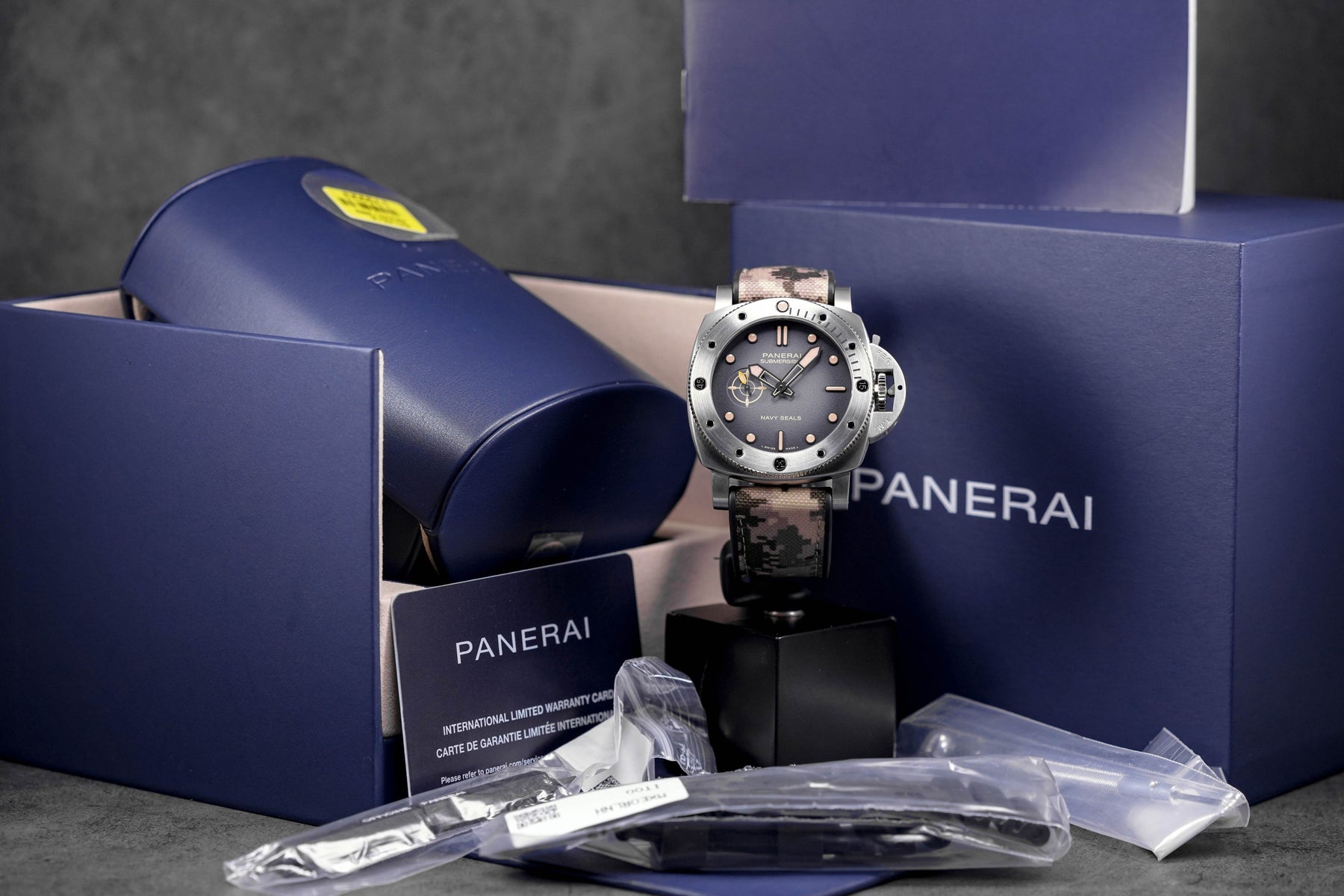 Harga Panerai Submersible PAM 1518