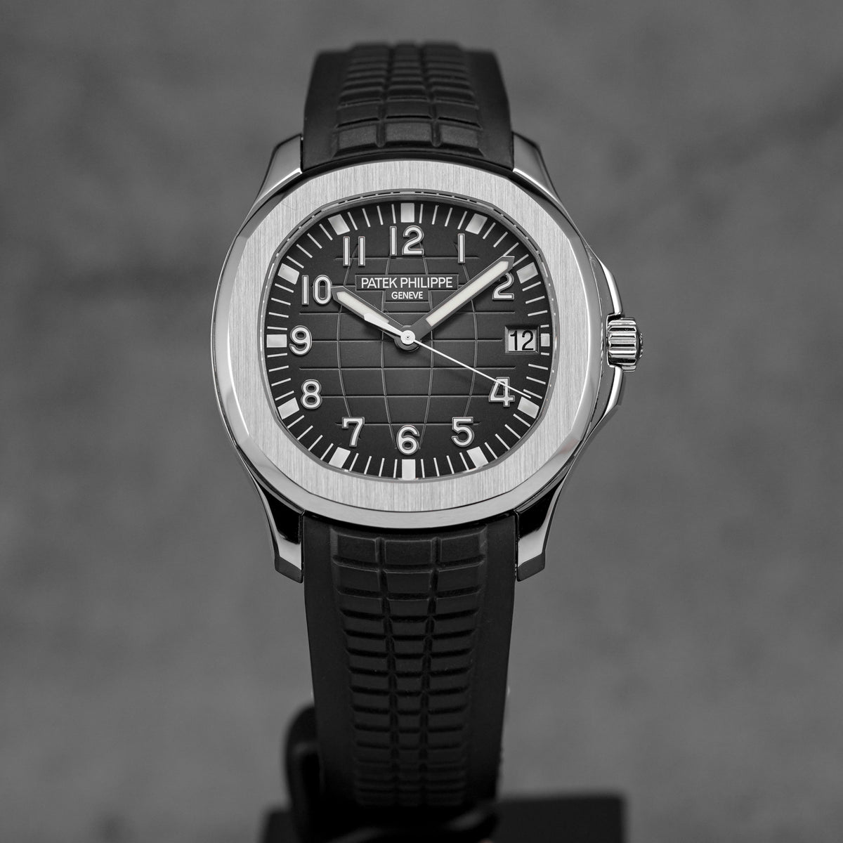 Harga Patek Aquanaut 5165a