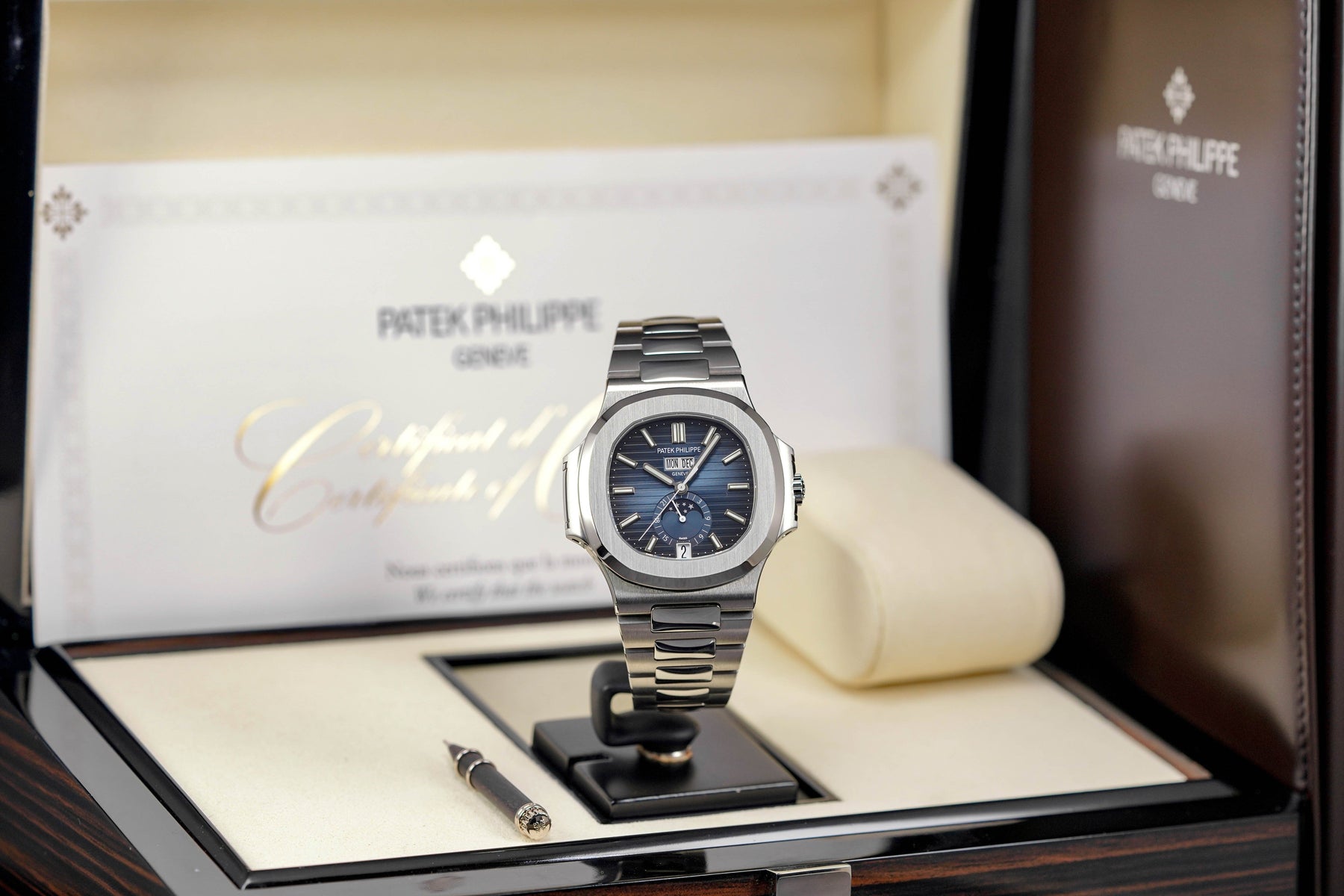 Harga Patek Nautilus 5726/1a