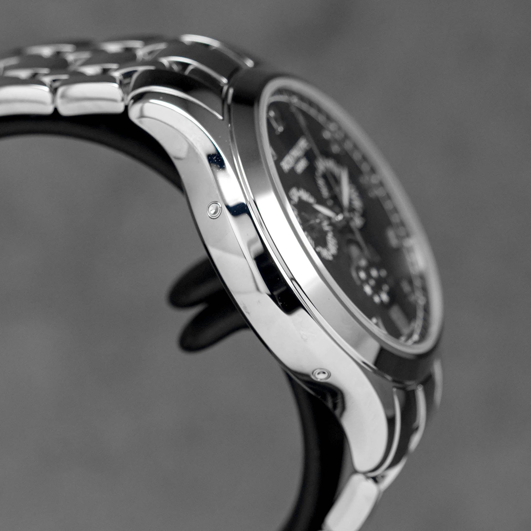 Harga Patek Philippe 4947/1A