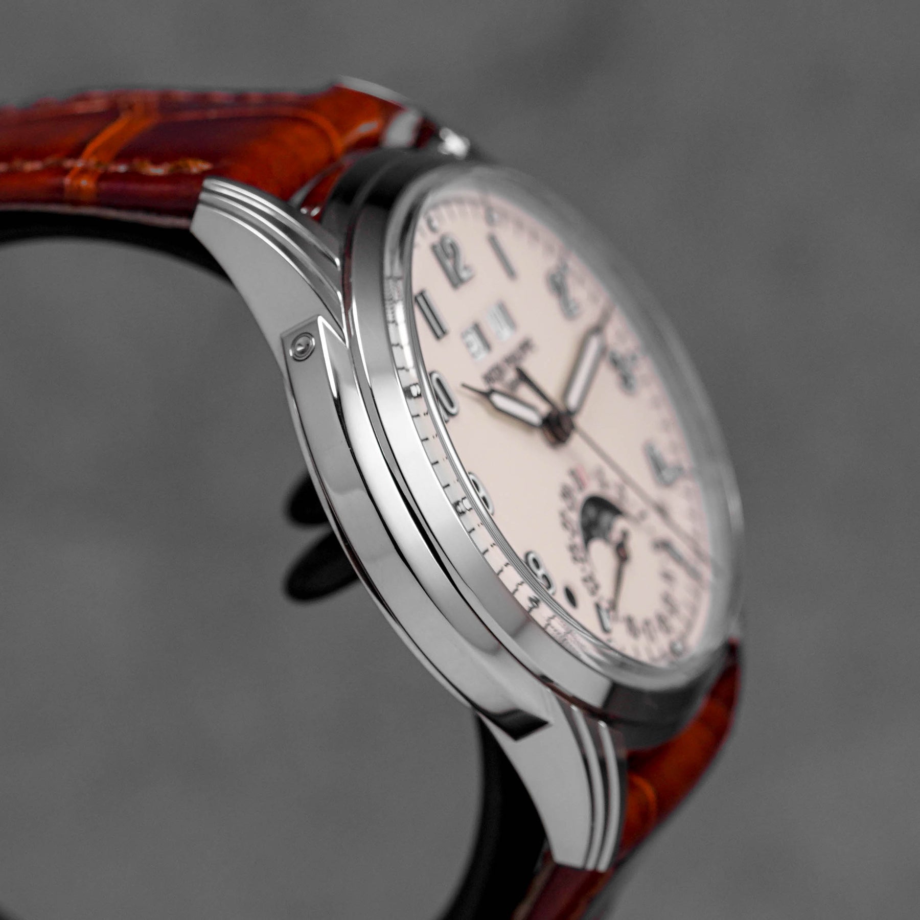 GRAND COMPLICATIONS 5320G WHITEGOLD PERPETUAL CALENDAR (2019)