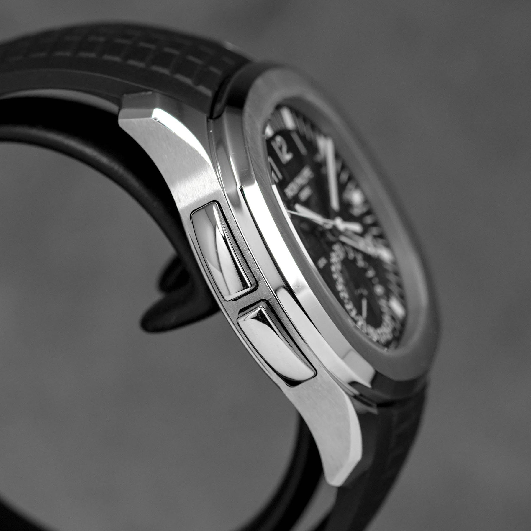Harga Patek Philippe Aquanaut 5164A