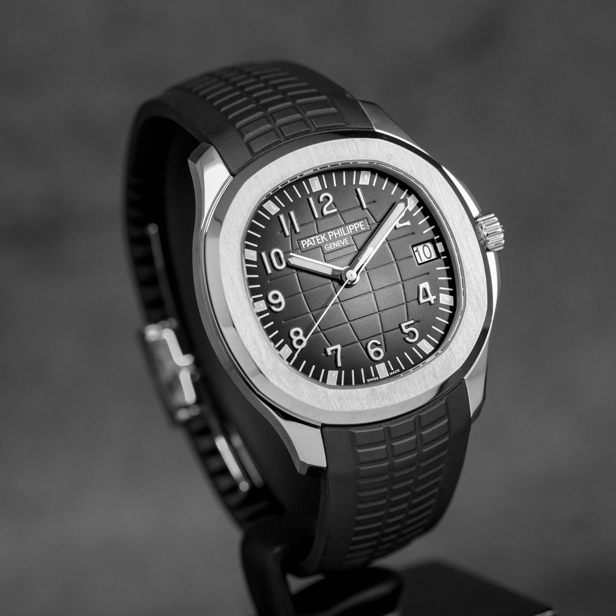 Harga Patek Philippe Aquanaut 5167A-001