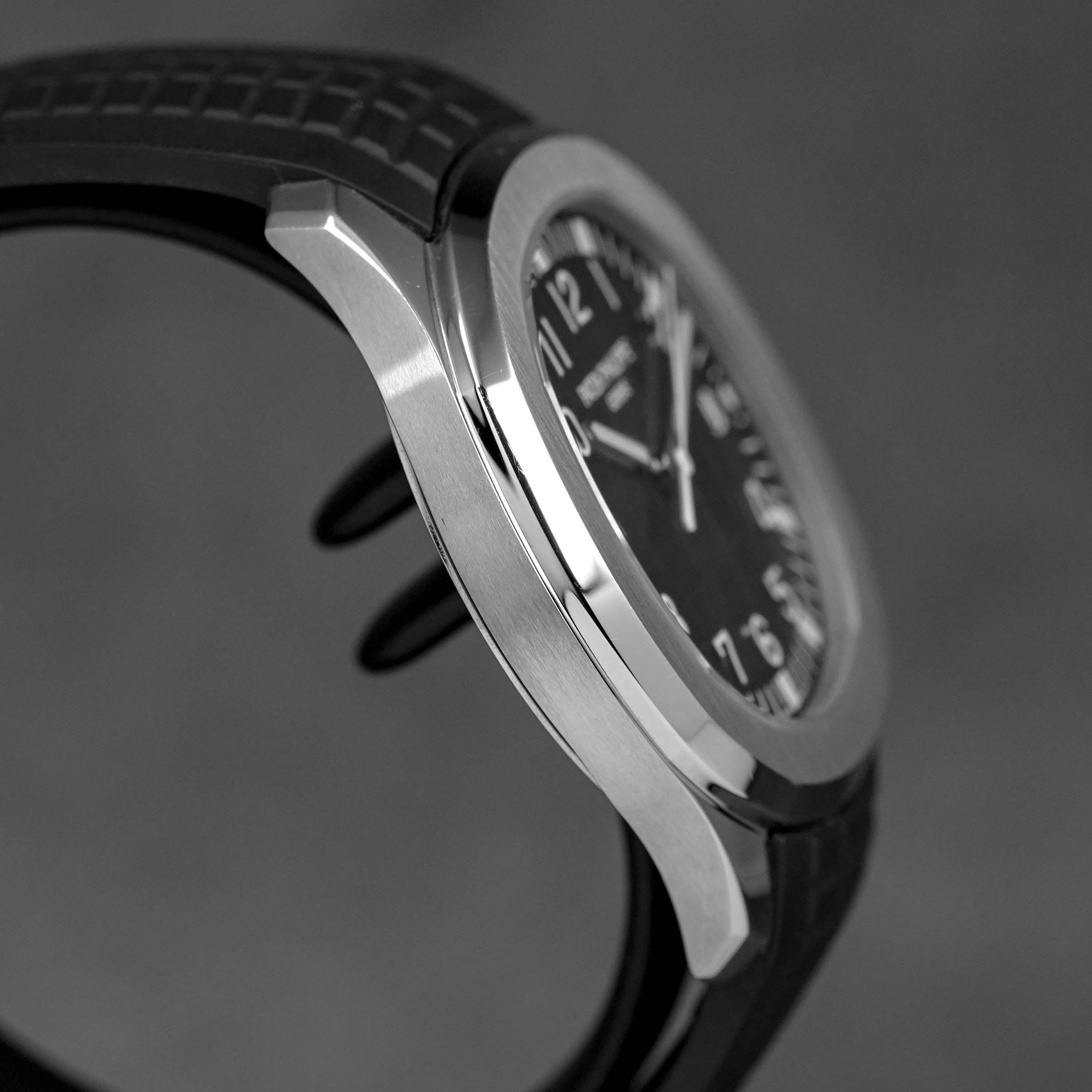 Harga Patek Philippe Aquanaut 5167A-001