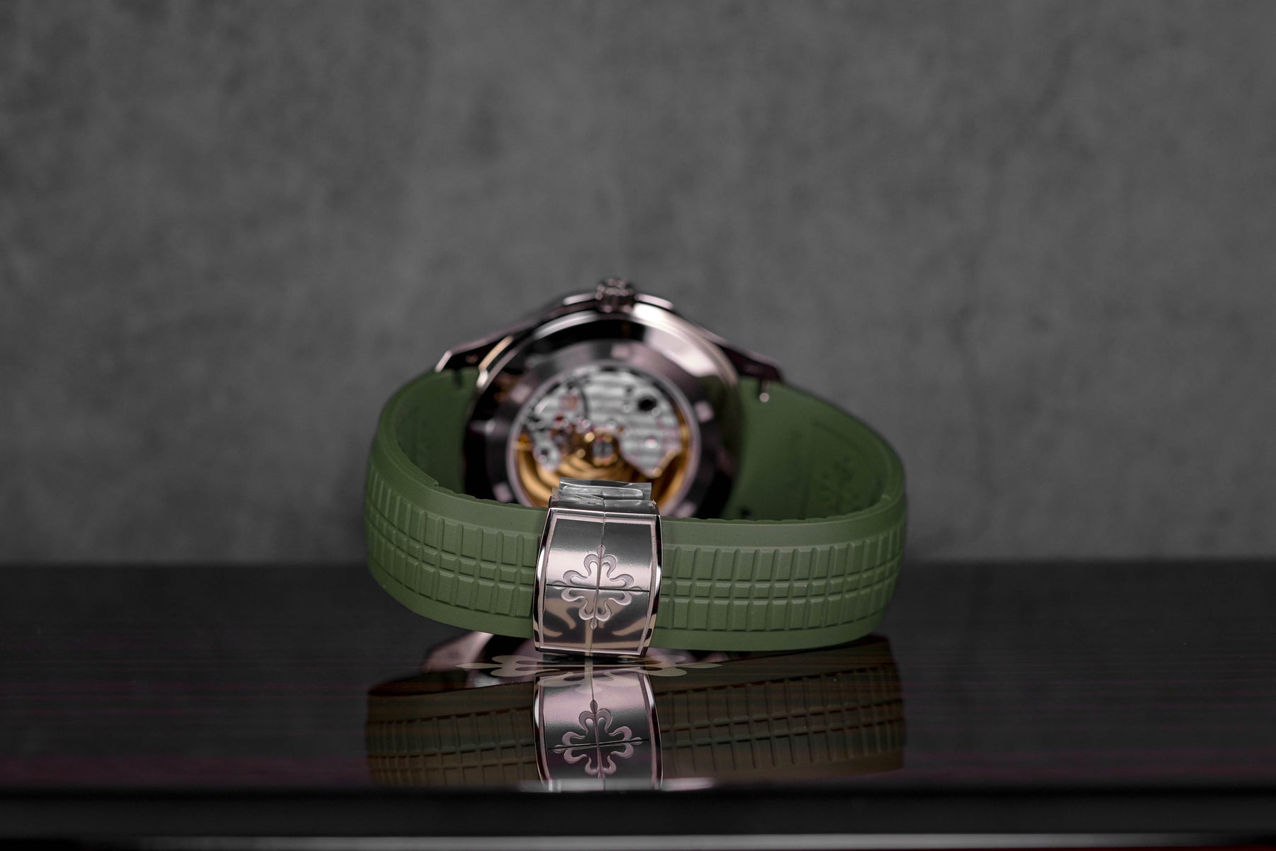 Harga Patek Philippe Aquanaut 5168G Green